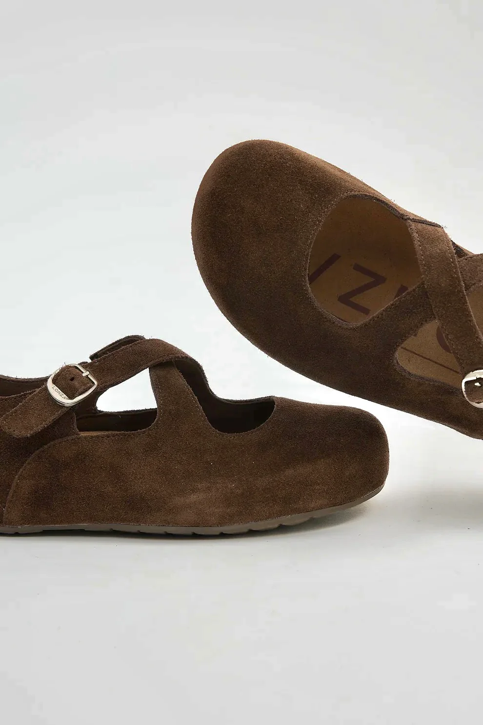 Laurel Brown - Image 4