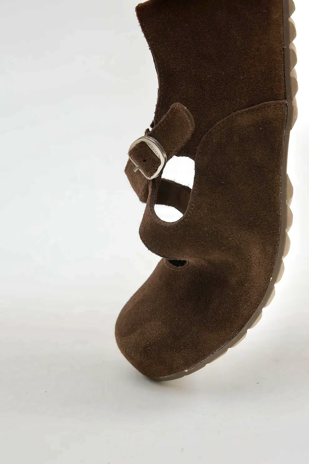 Laurel Brown - Image 5