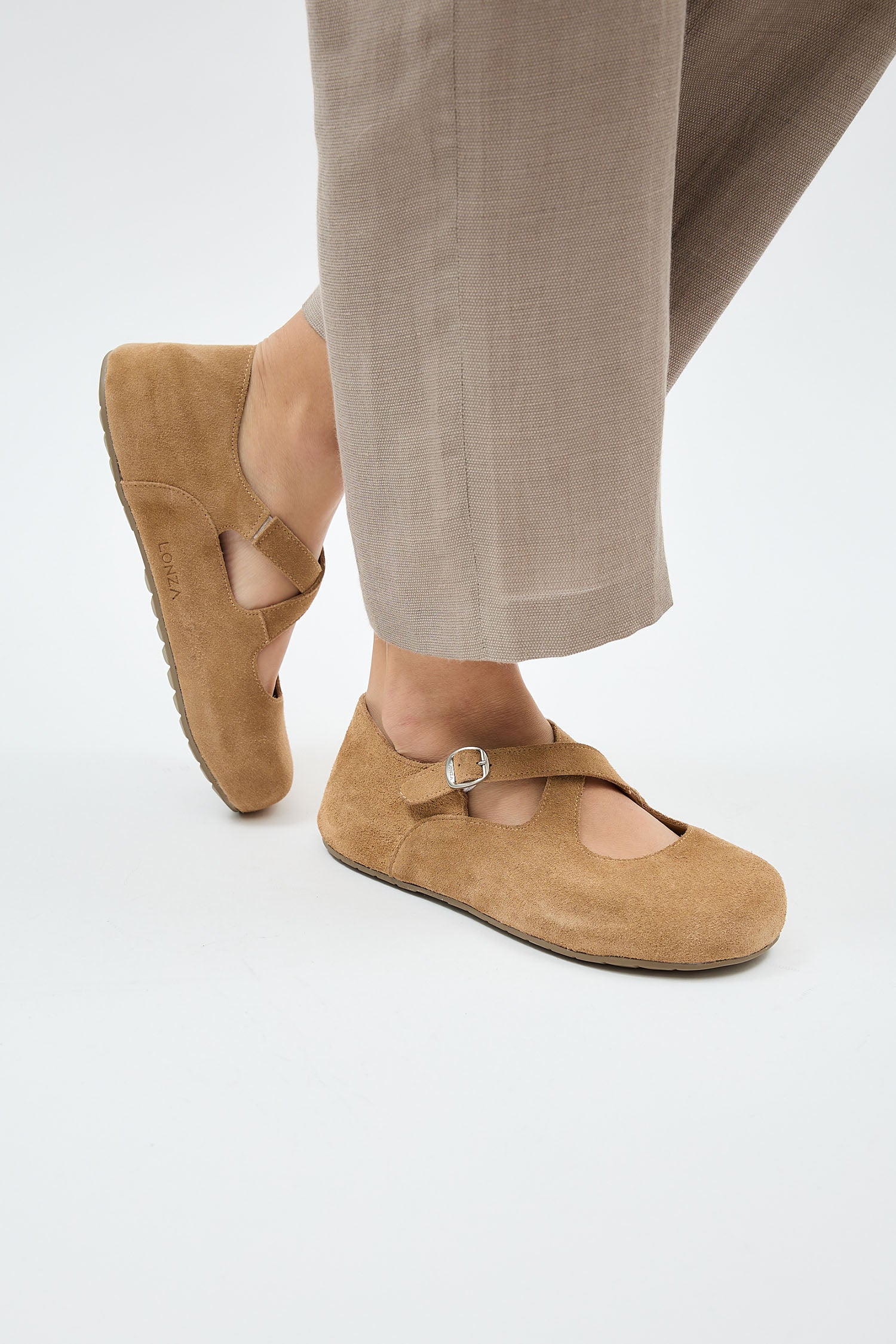 Laurel Camel - Image 11