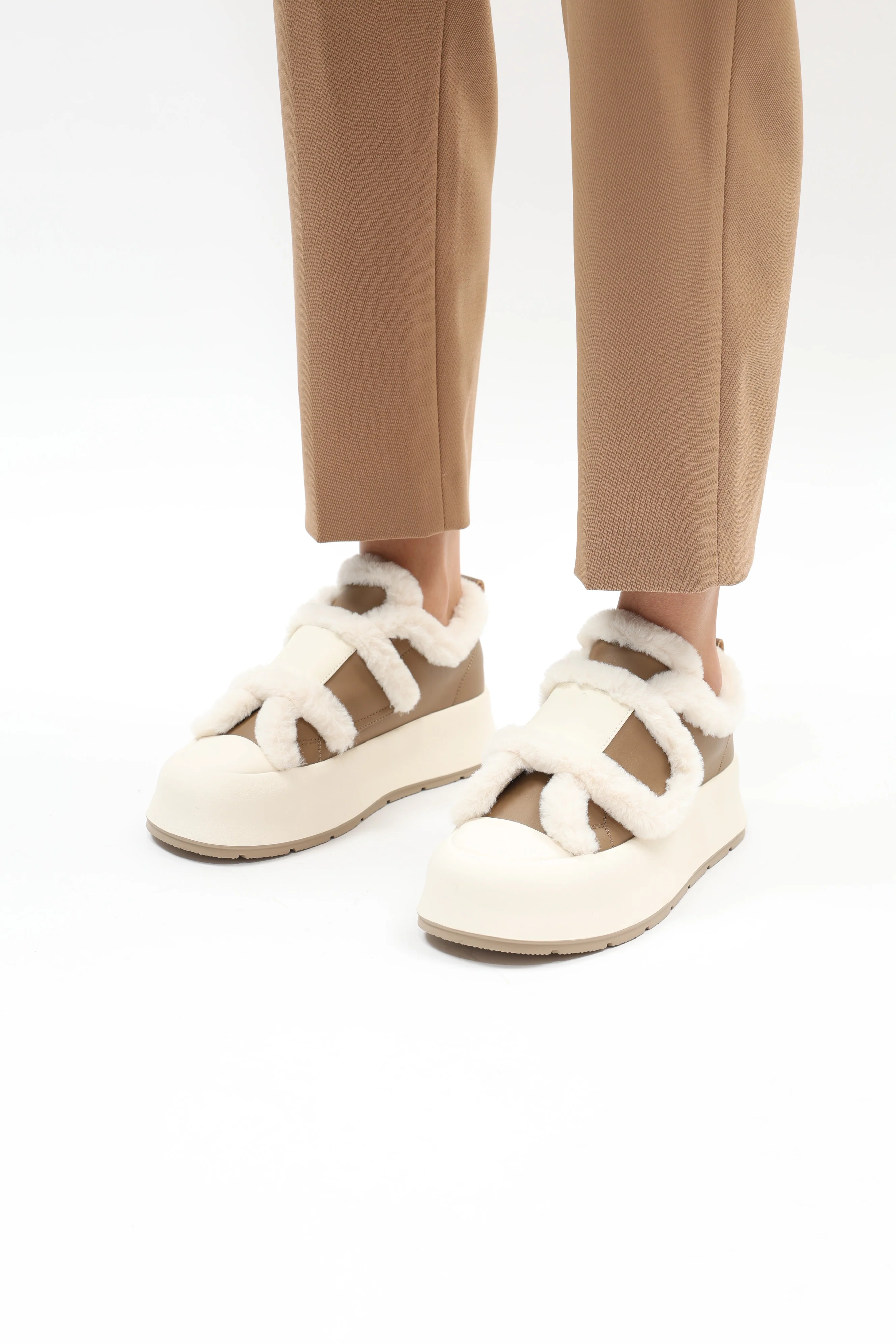 Leora Beige - Image 7