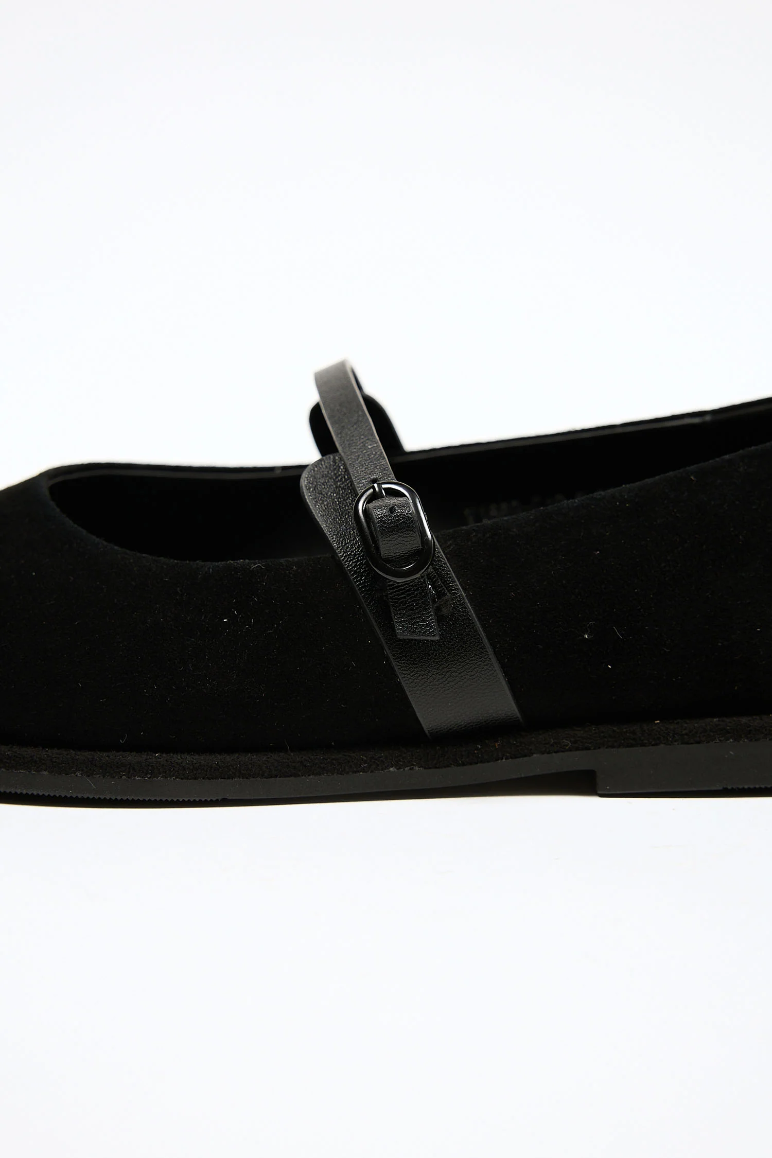 Lira Black - Image 2