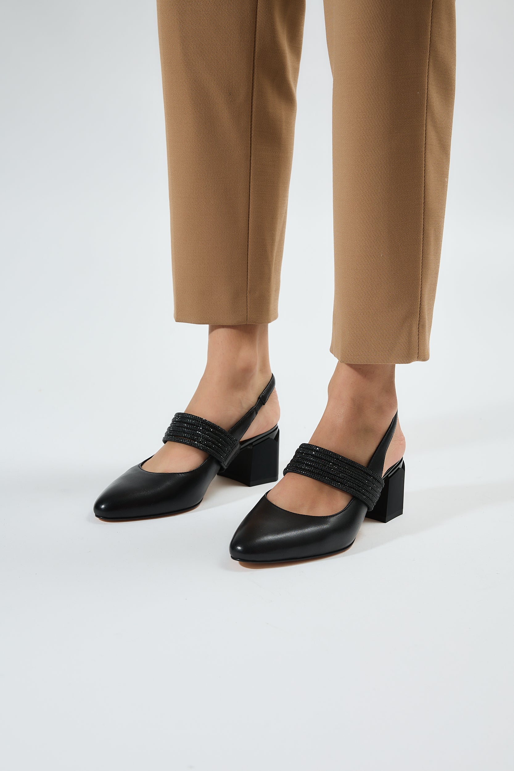 Lisette Black - Image 12