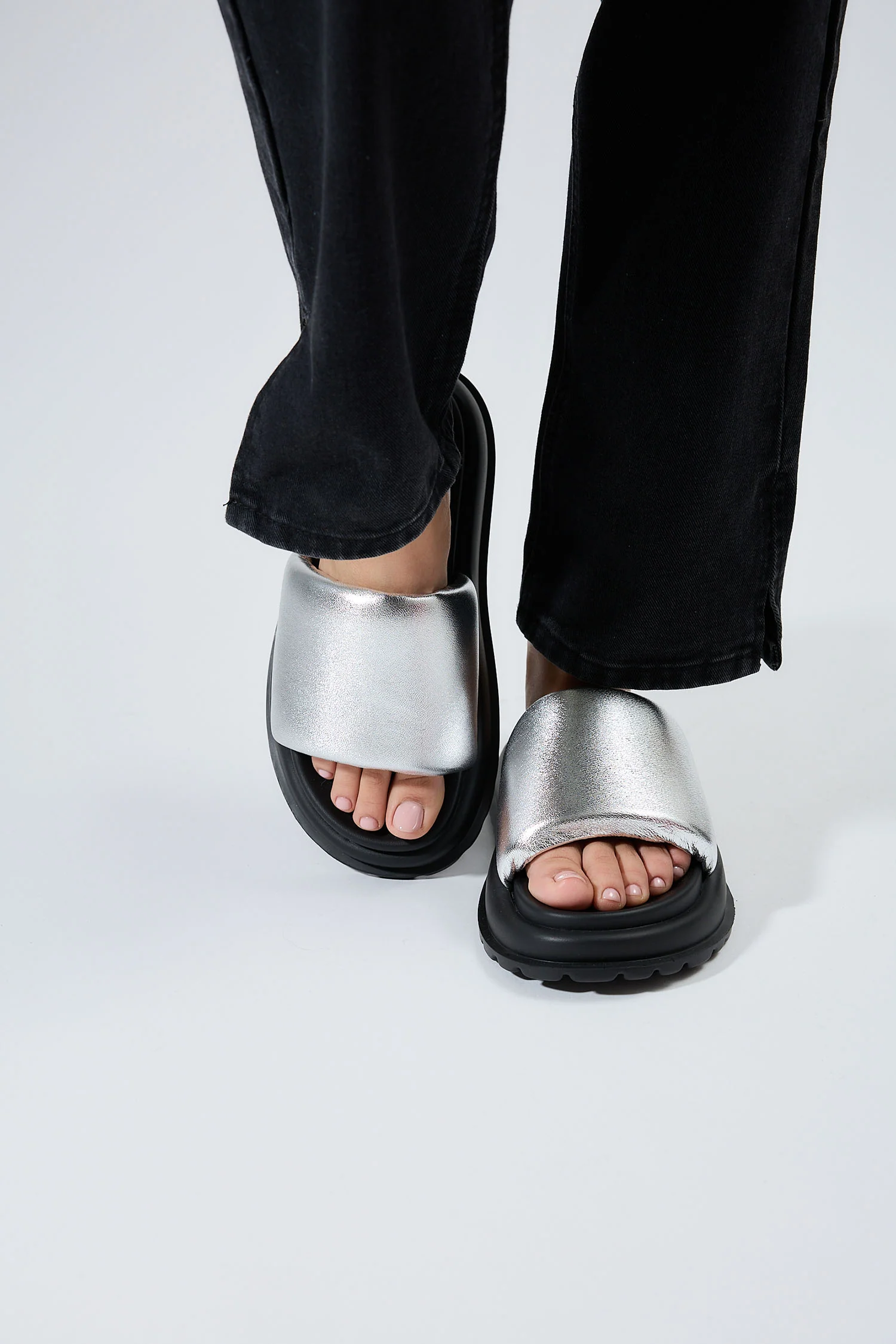 Lola Silver - Image 5