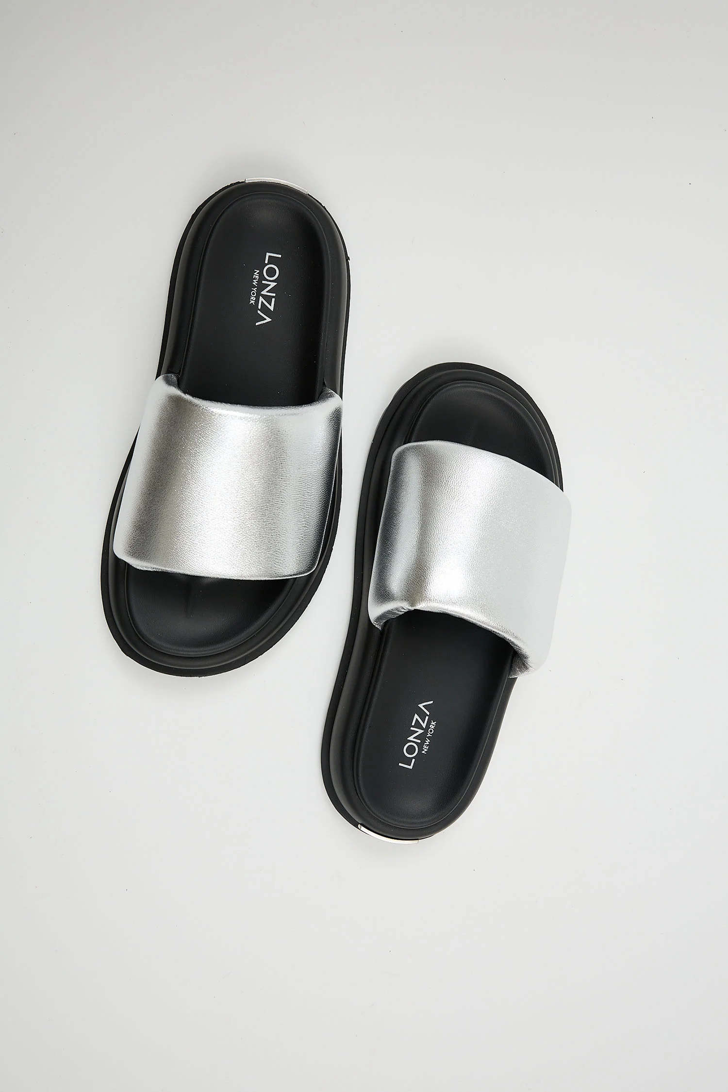 Lola Silver - Image 6