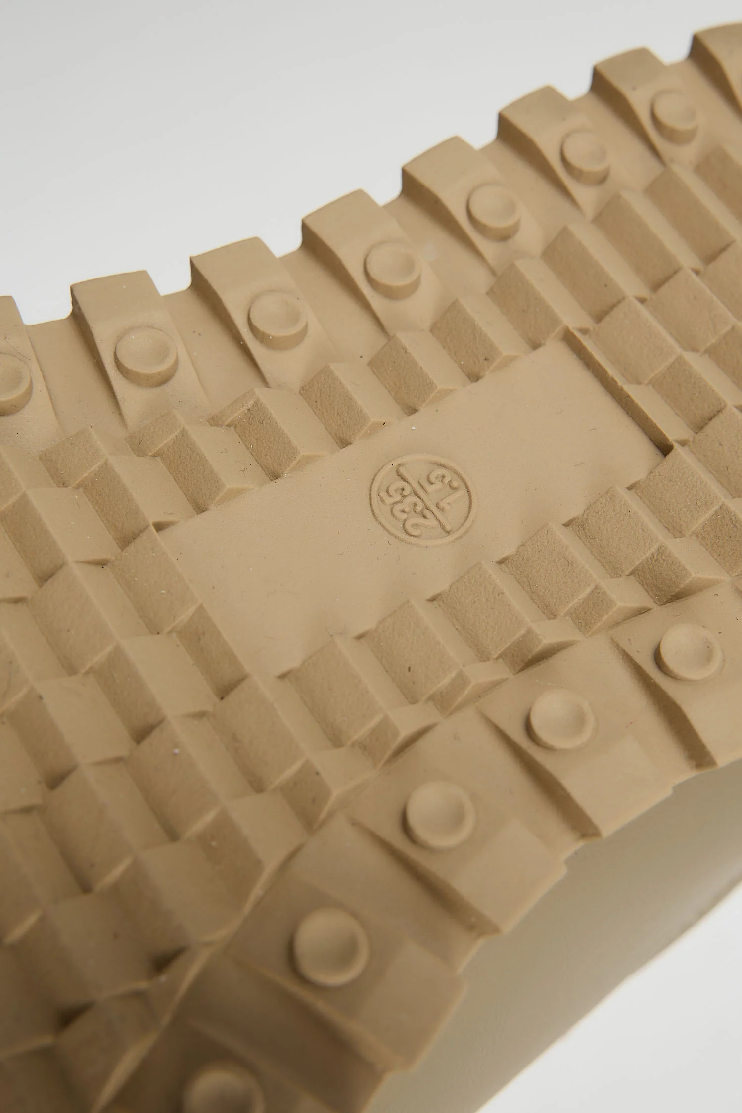 Lucania Beige - Image 11