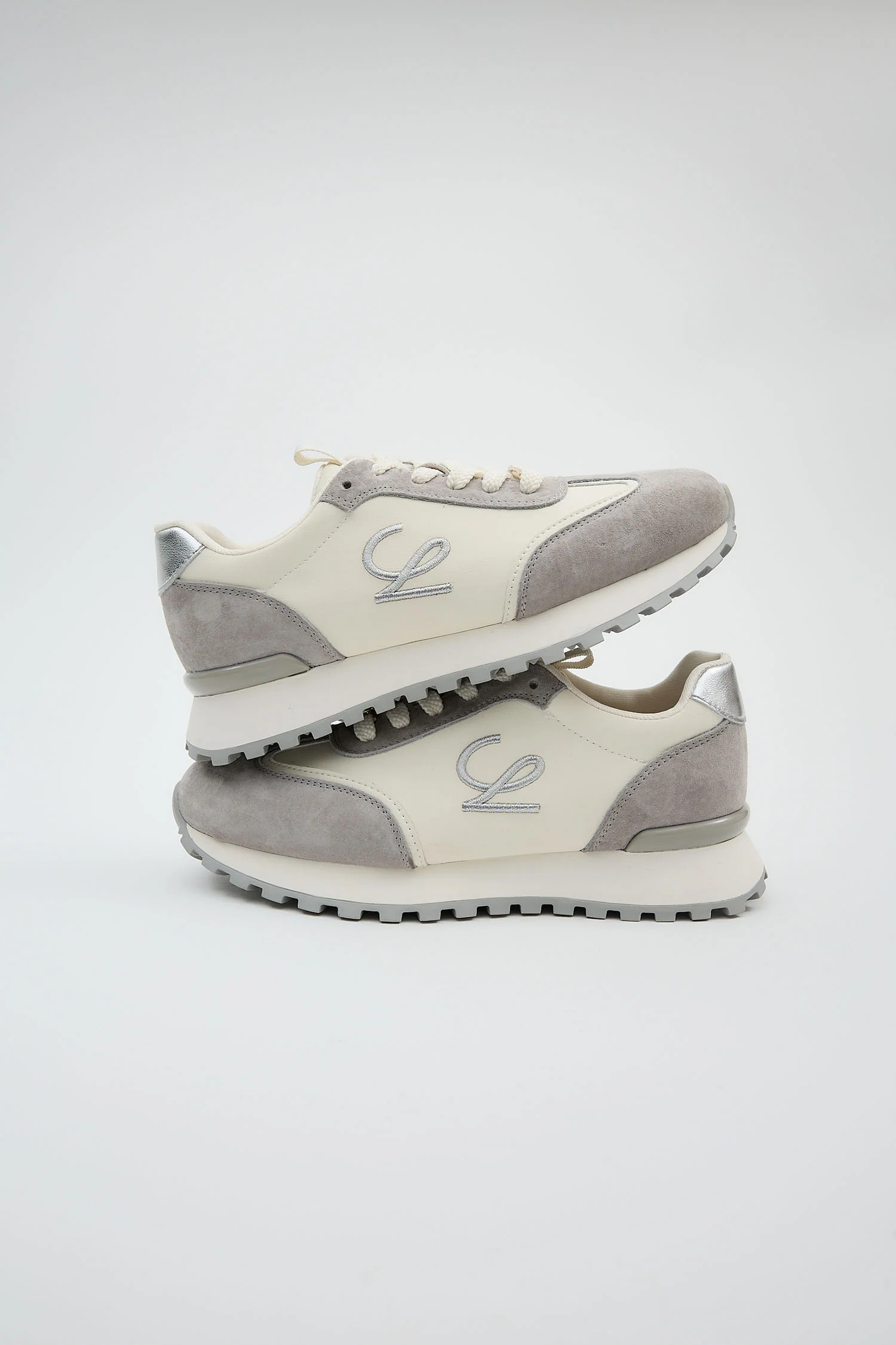 Lucania White - Image 3