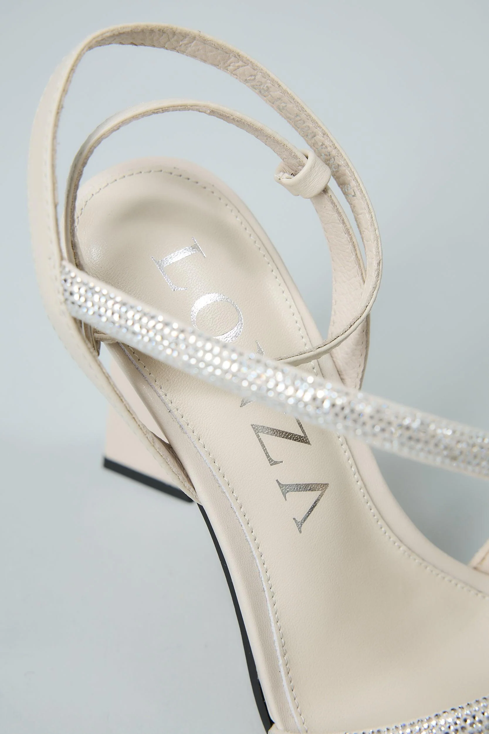 Lucia Milk - Image 12