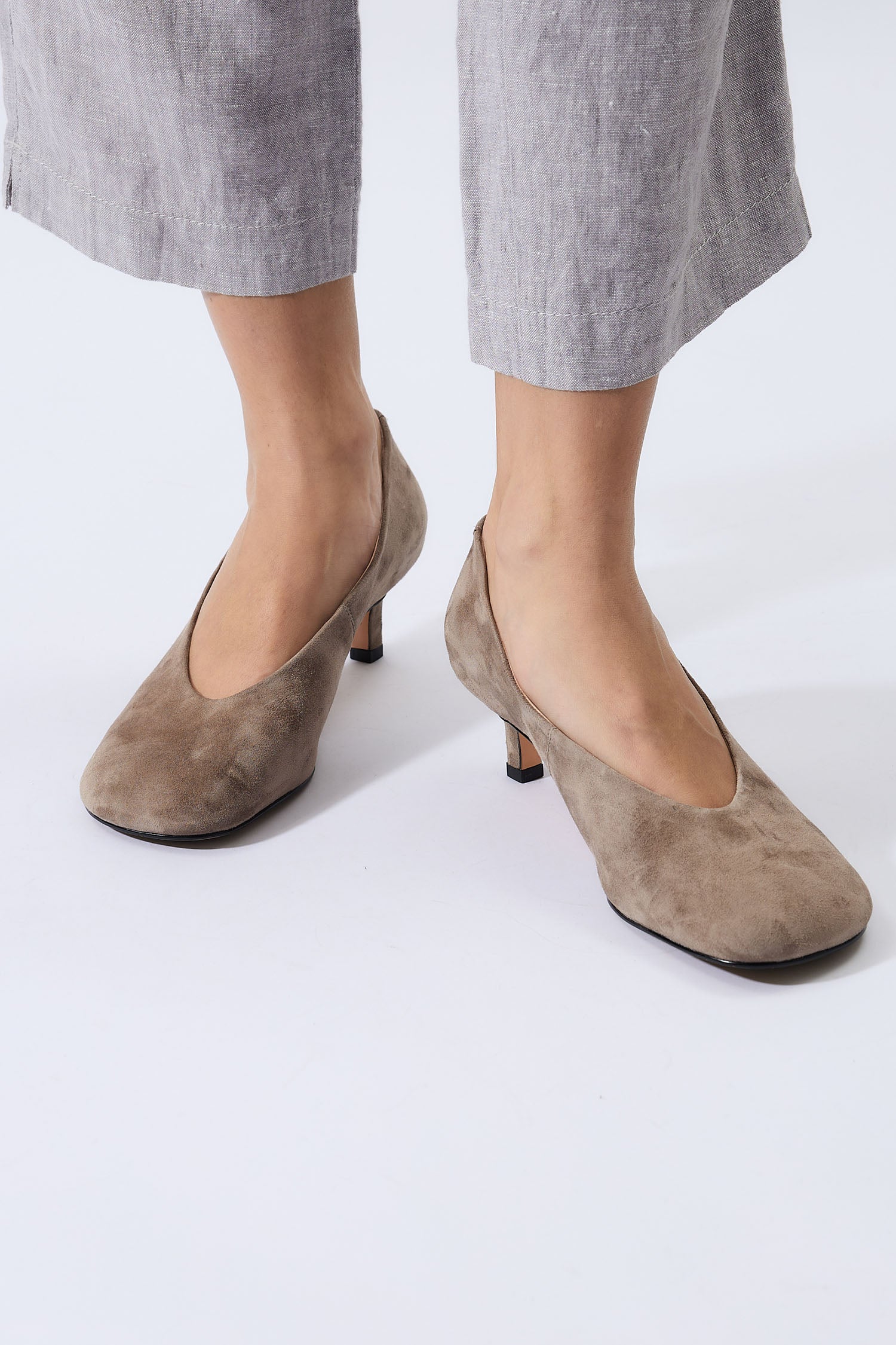 Madeline Beige Suede - Image 10