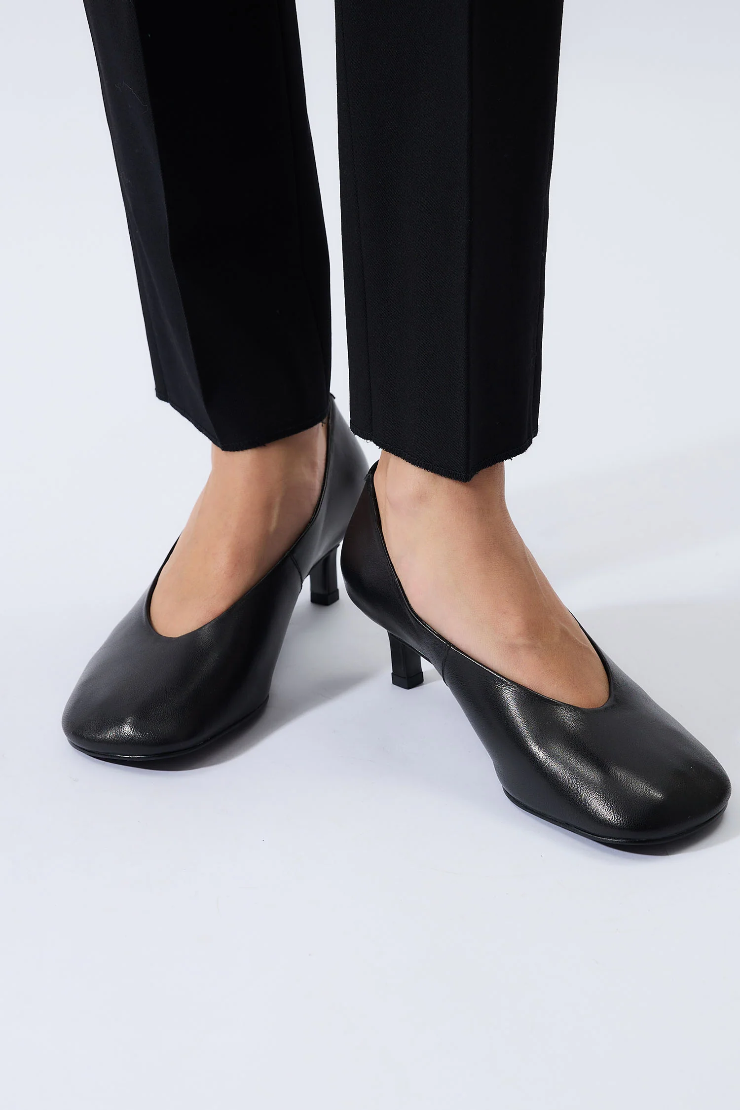 Madeline Black - Image 10