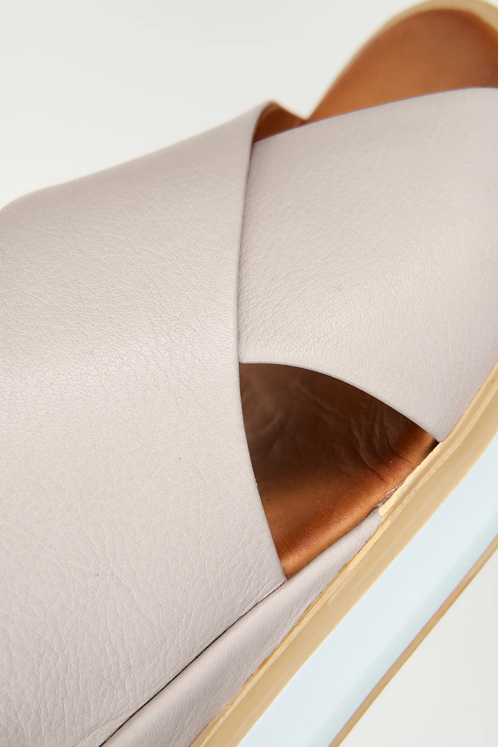 Maisie Beige - Image 15