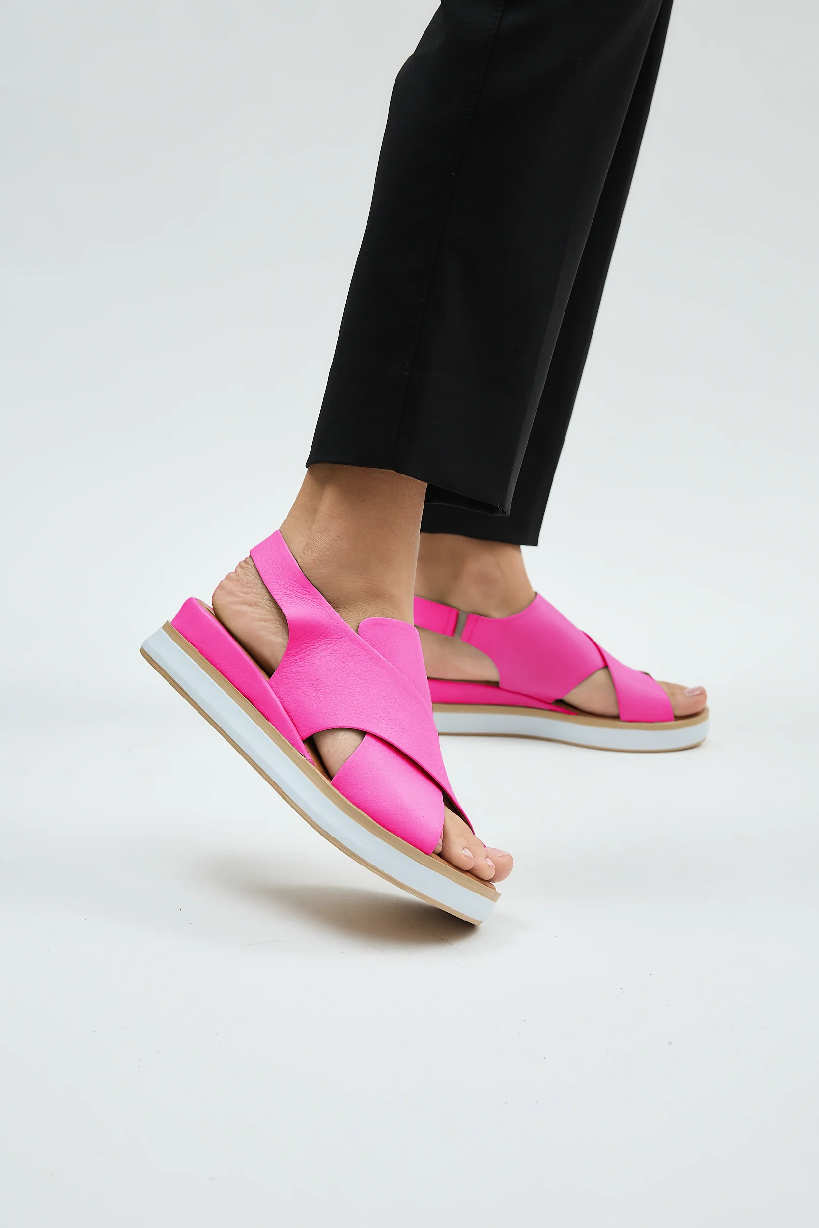 Maisie Fuchsia - Image 11