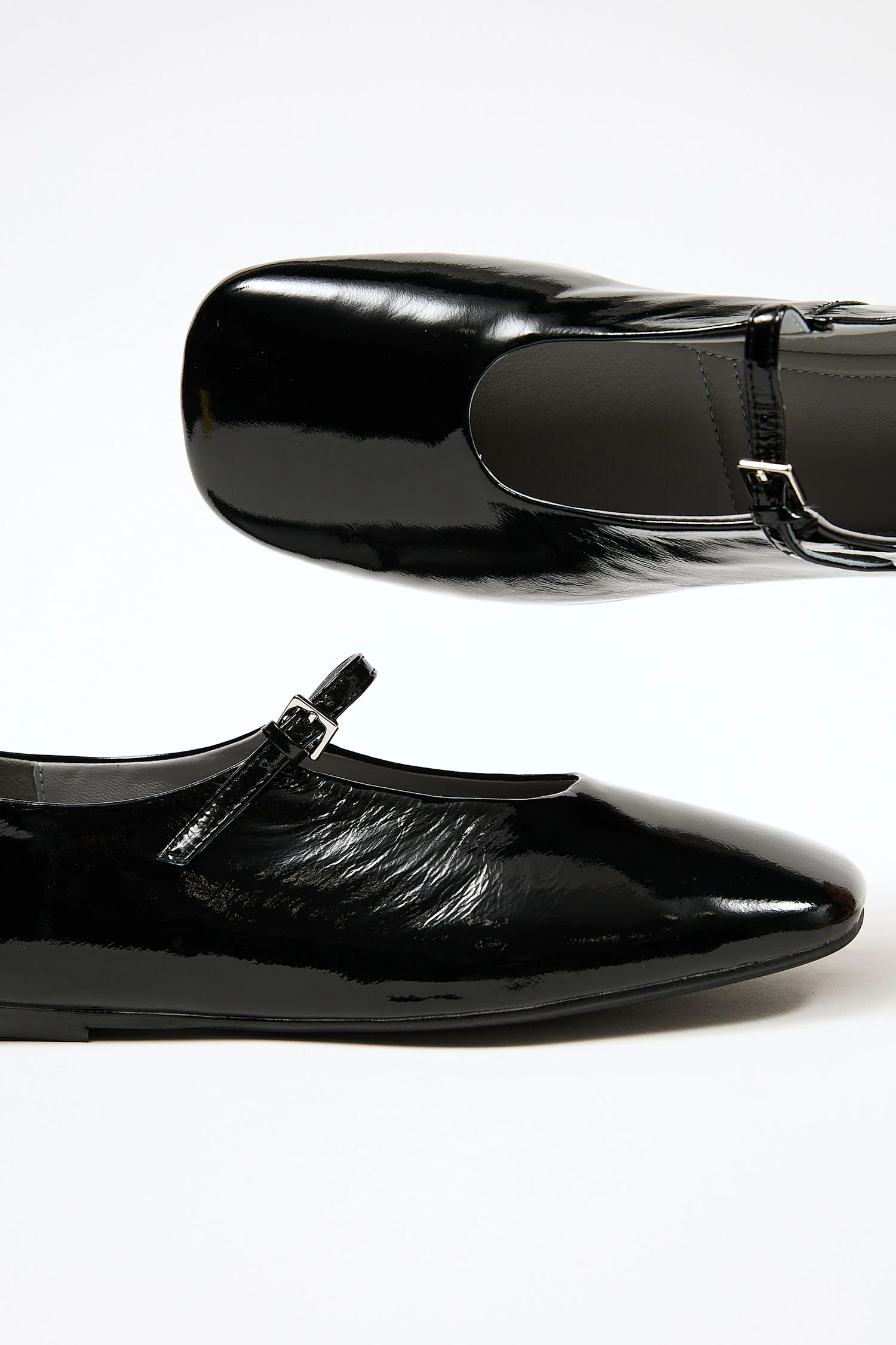 Manderi Black - Image 5