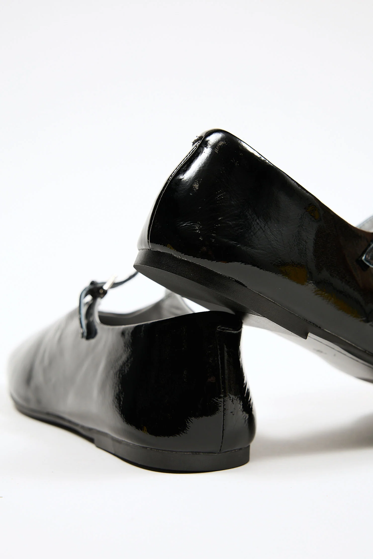 Manderi Black - Image 4