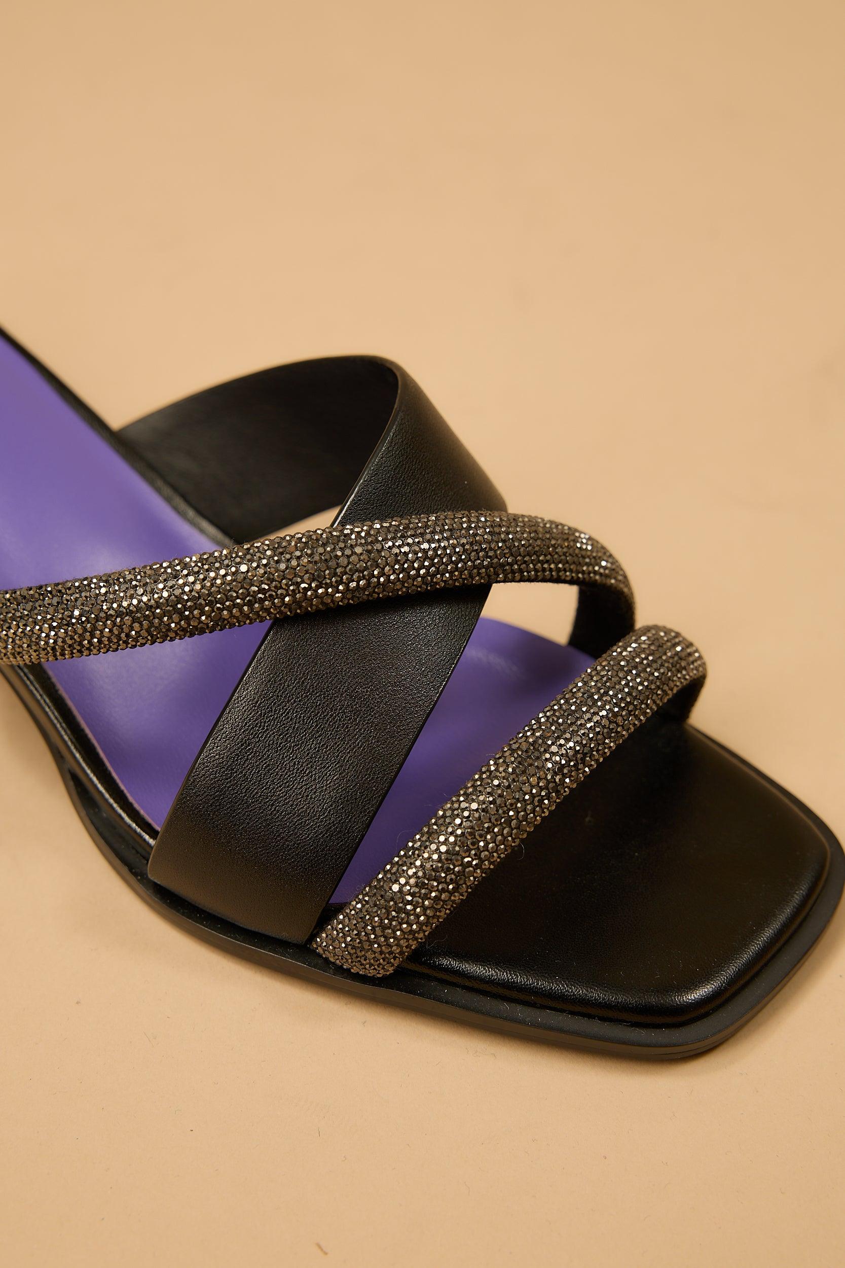 Myrto Black - Image 12