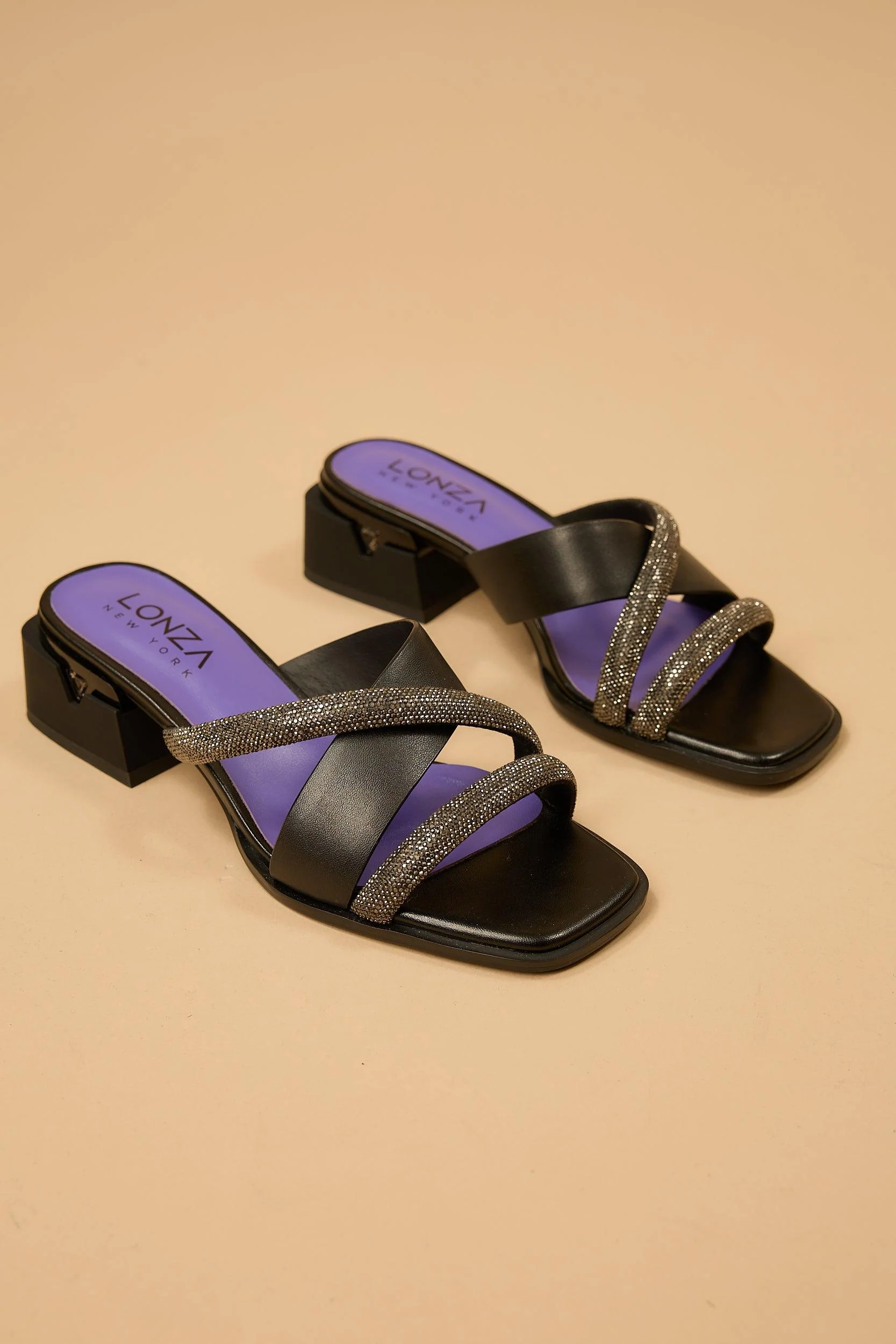 Myrto Black - Image 14
