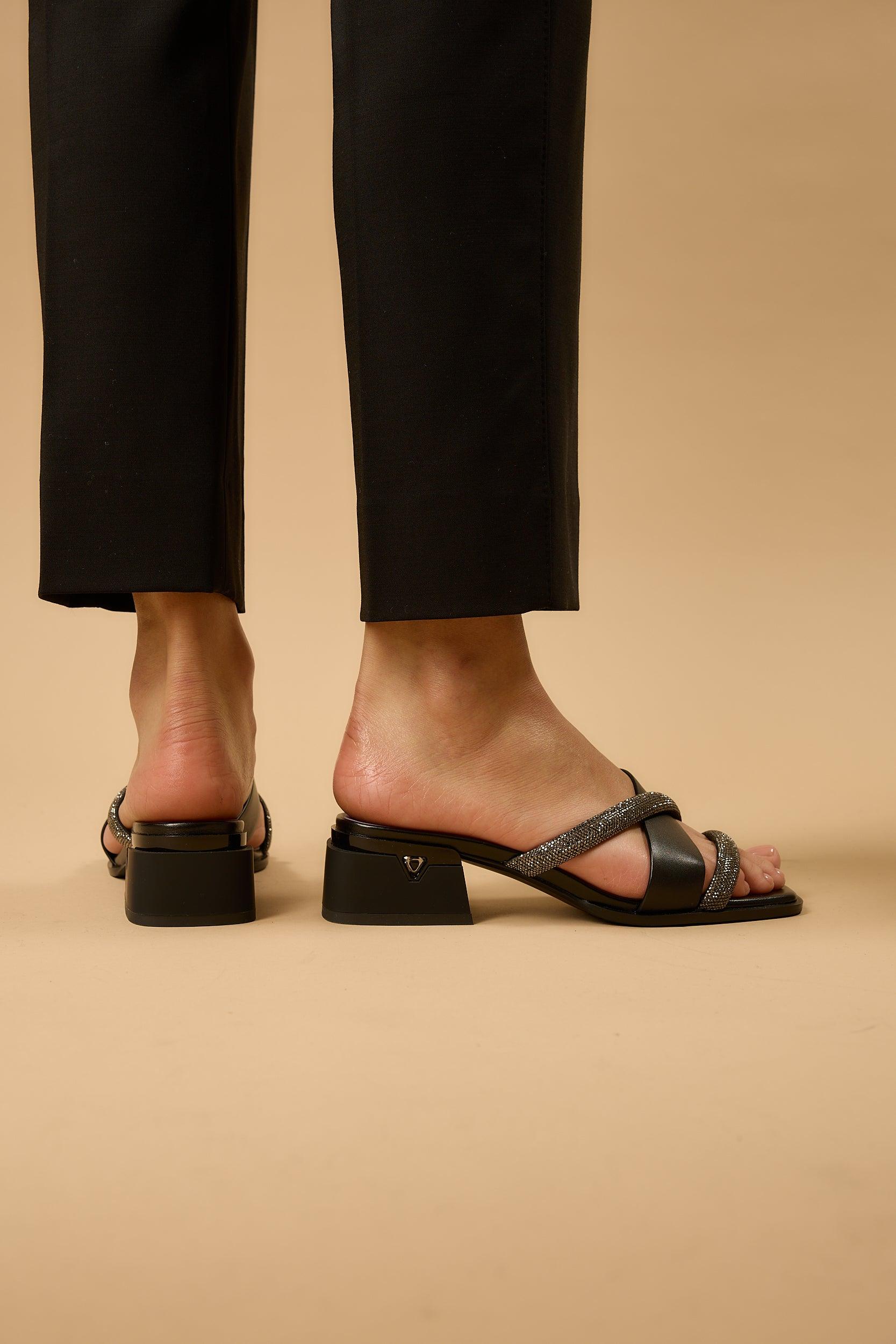 Myrto Black - Image 7
