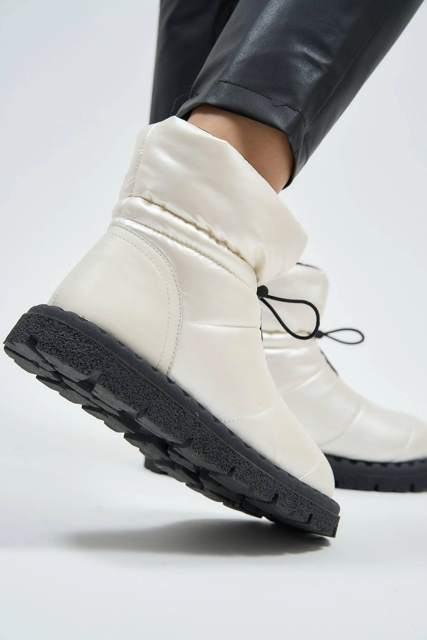 Matte Puff Pearl - Image 13