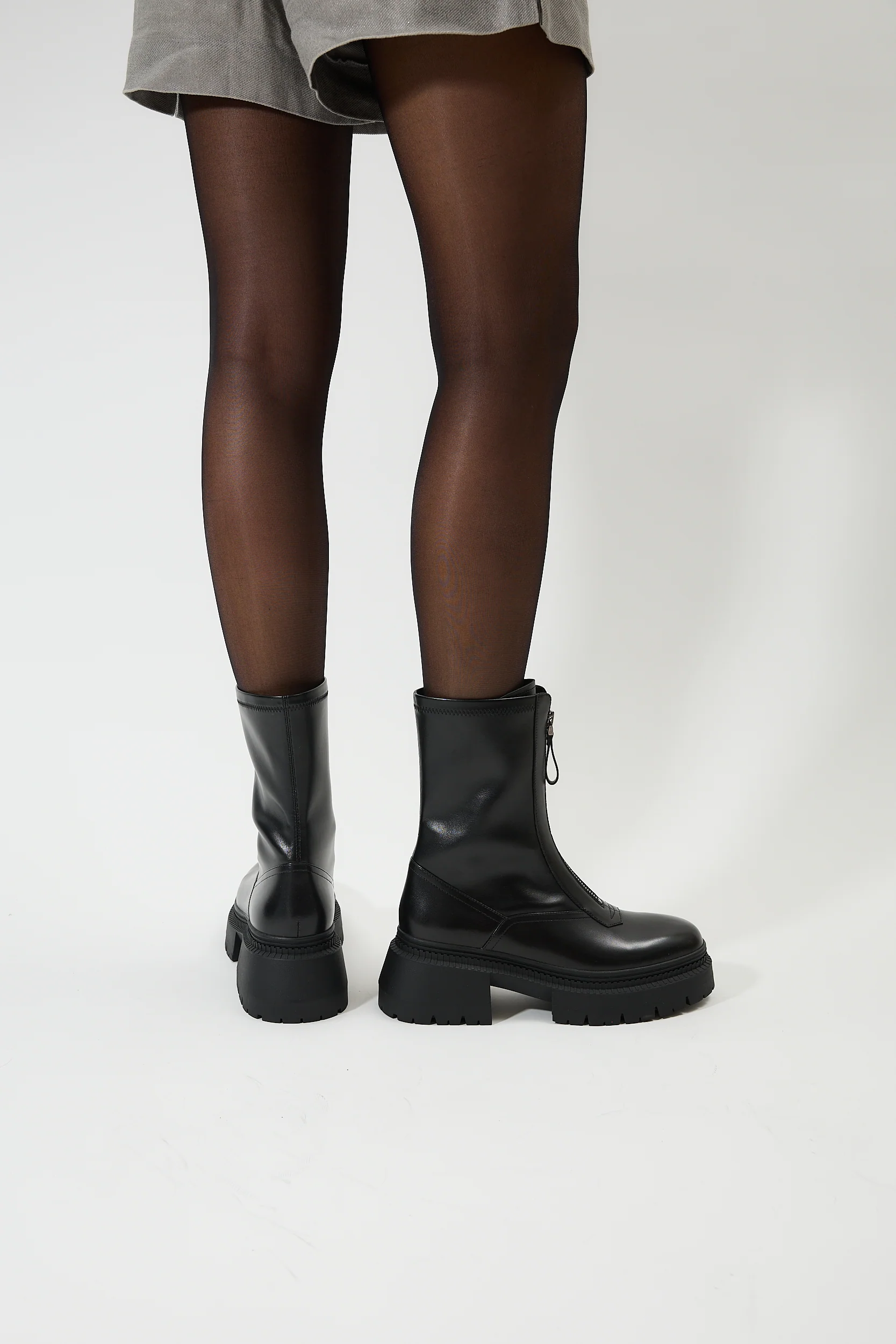 Metis Black - Image 10