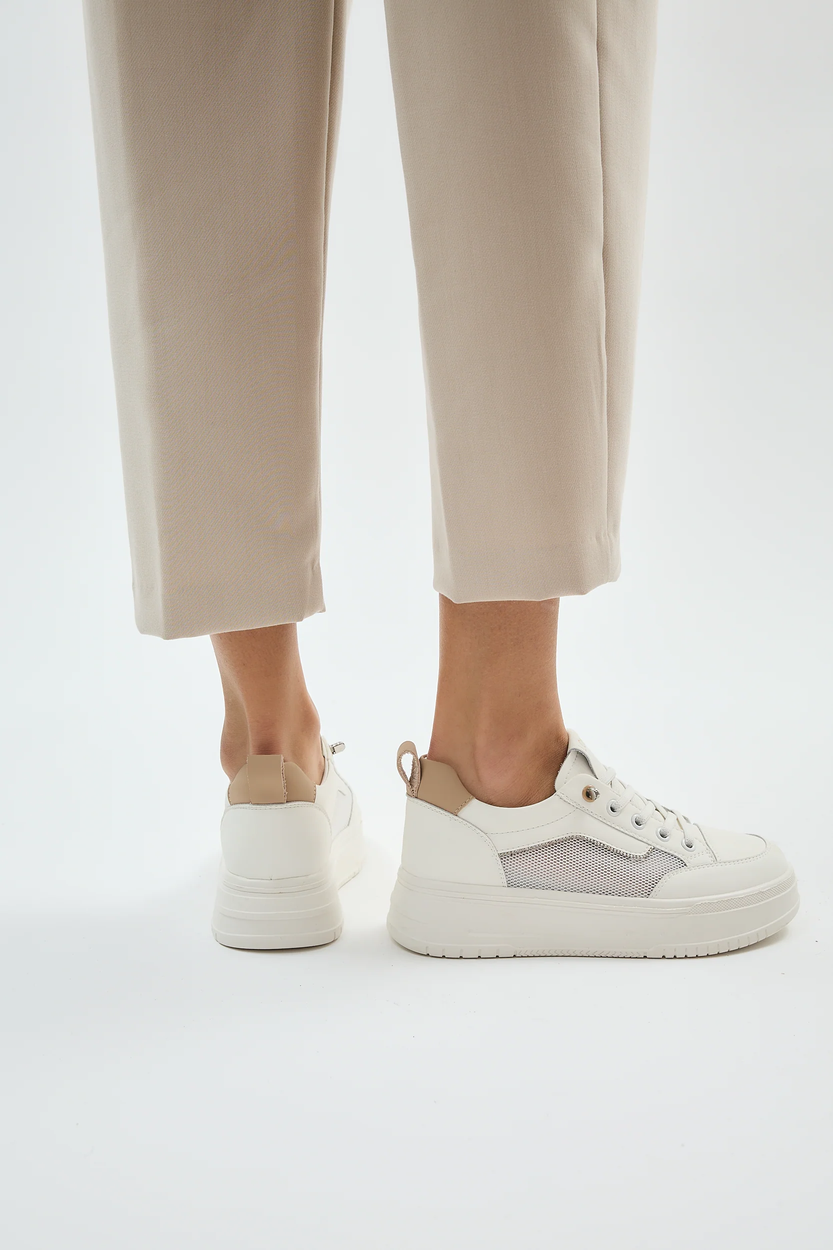 Mia Beige - Image 15