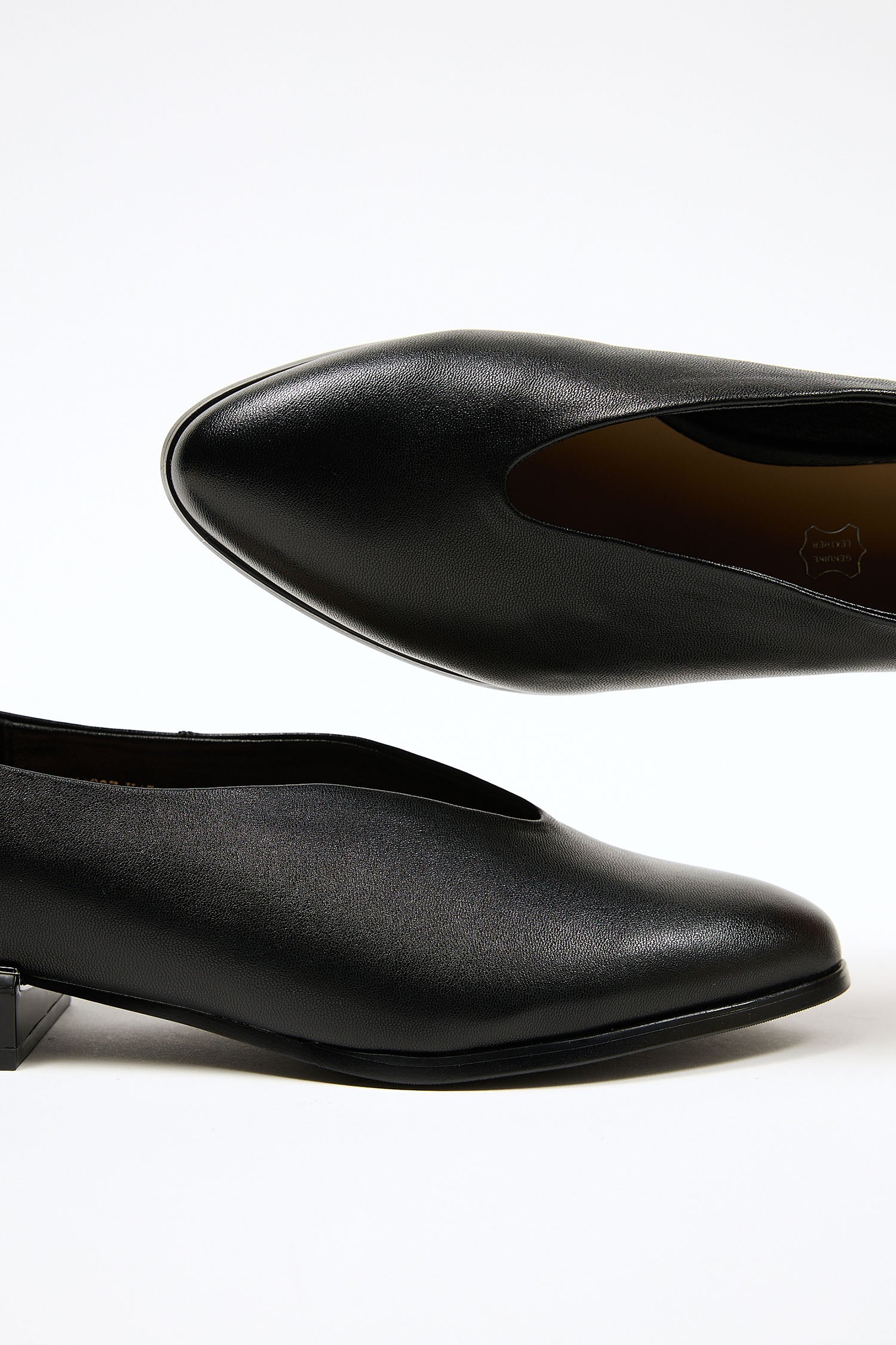 Milas Black - Image 5