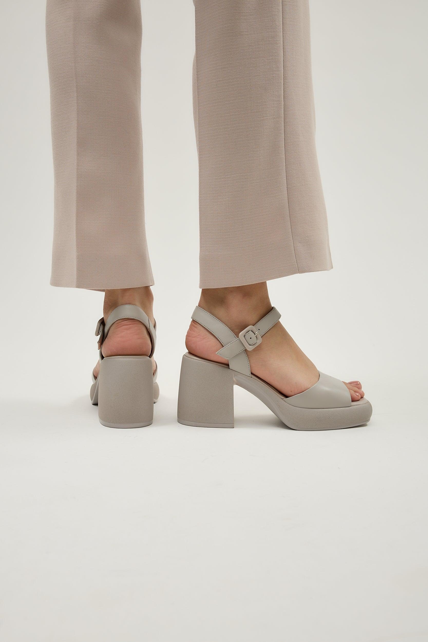 Neva Grey - Image 3
