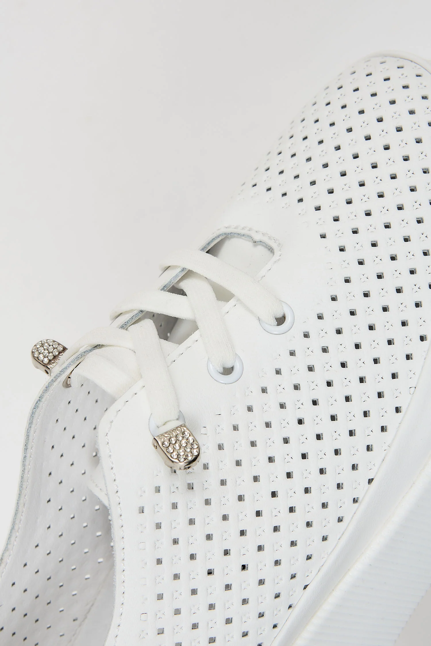 Nevada White - Image 6