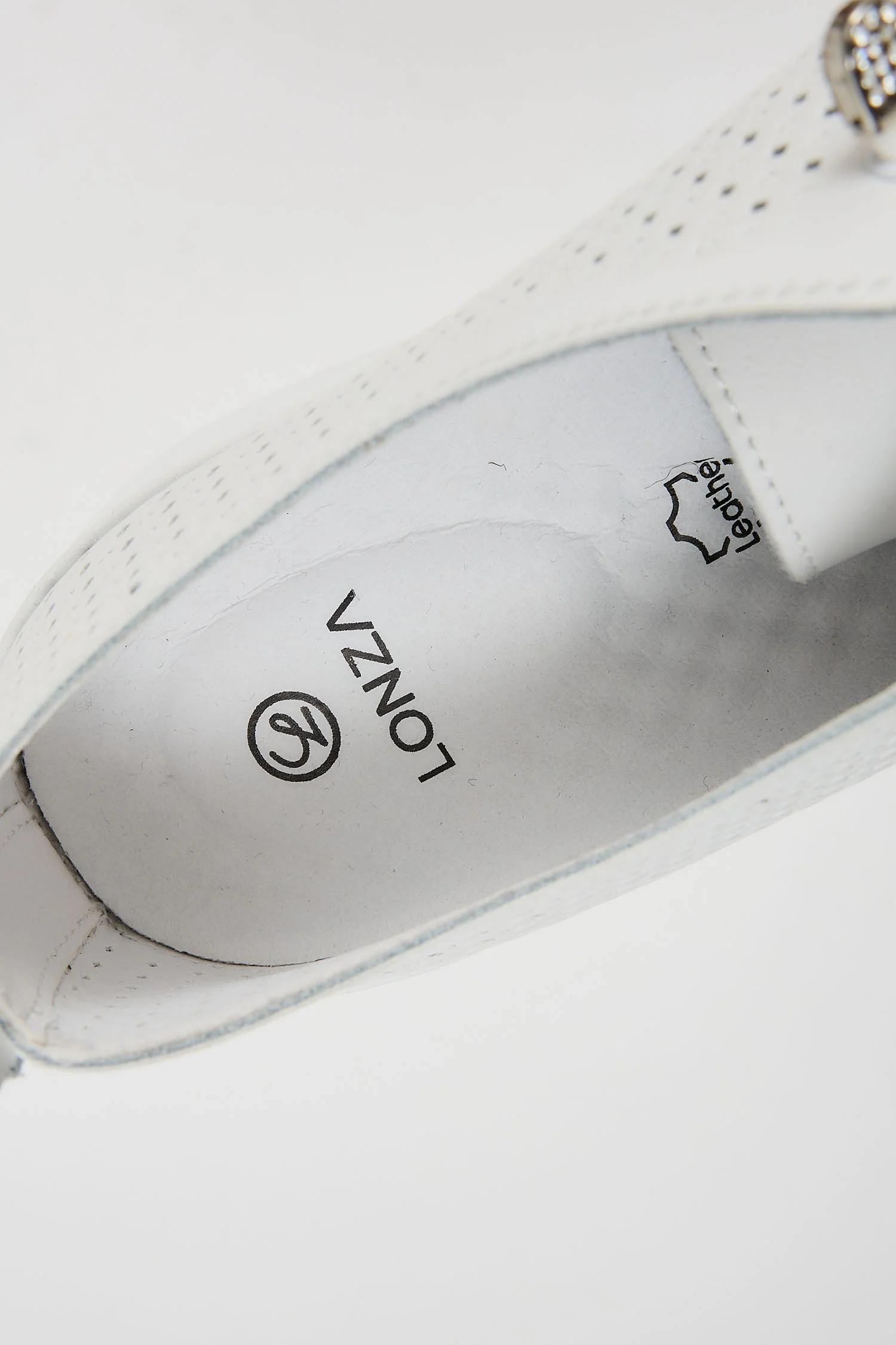Nevada White - Image 7