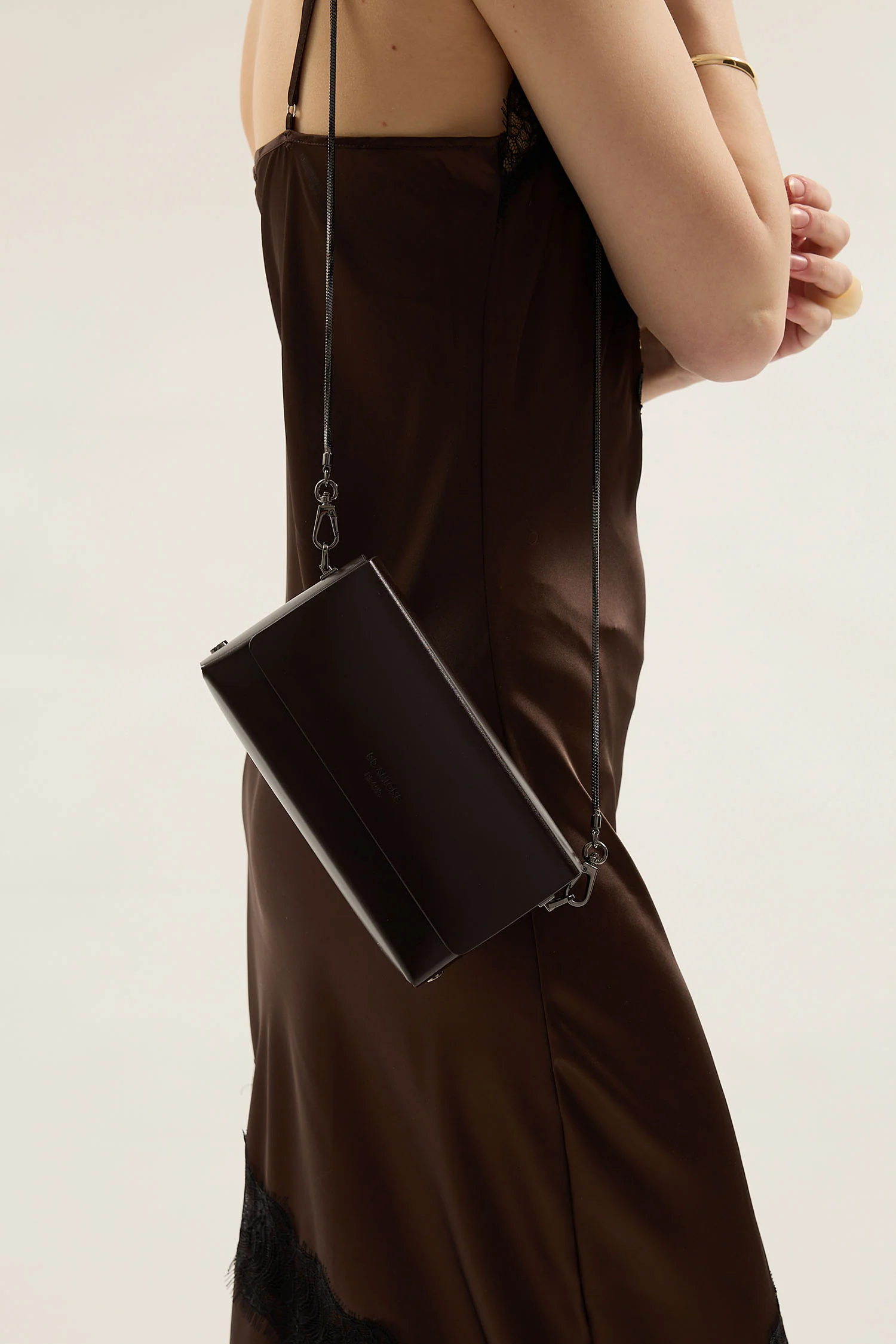 Olivi Brown - Image 10