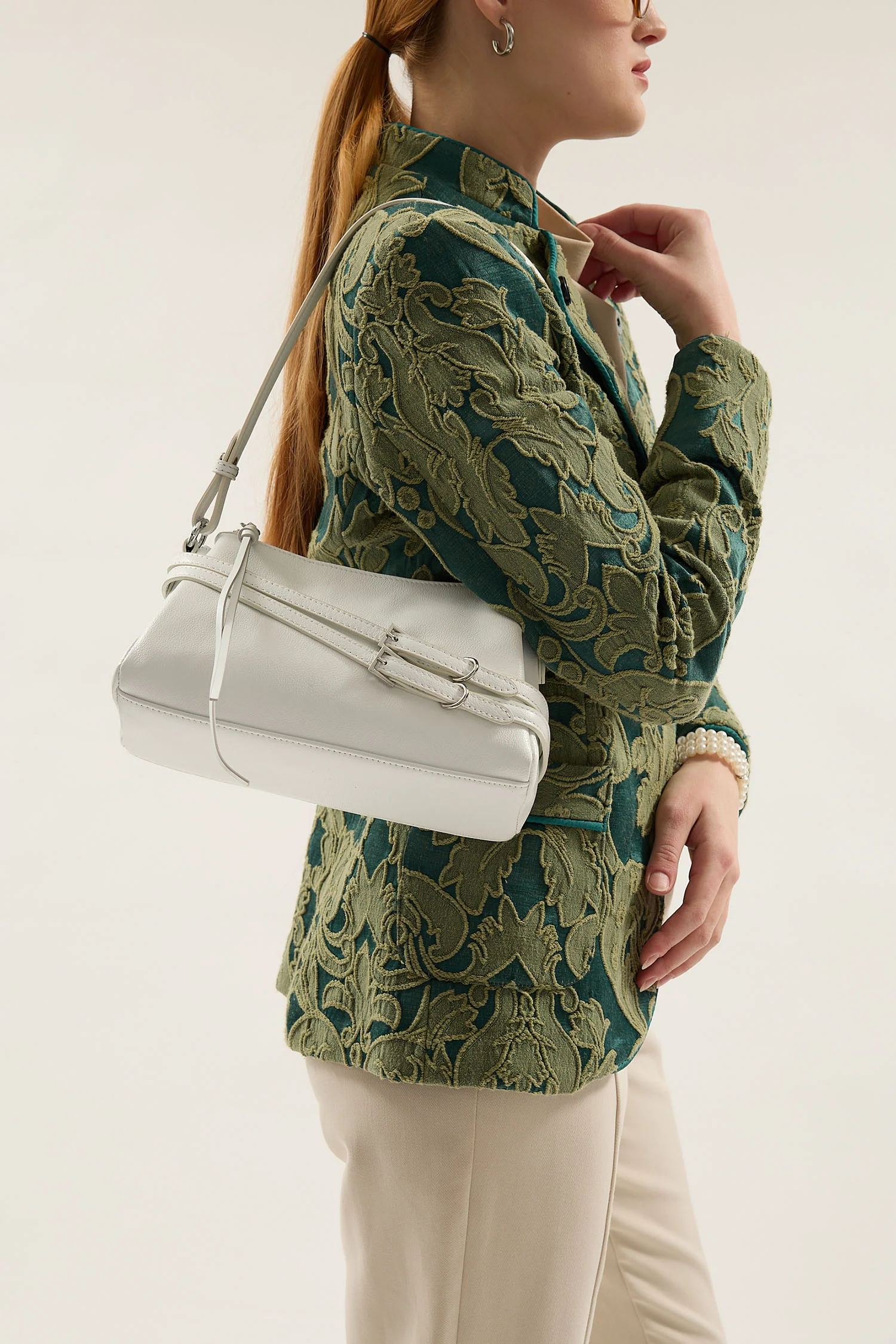 Ollie White - Image 3