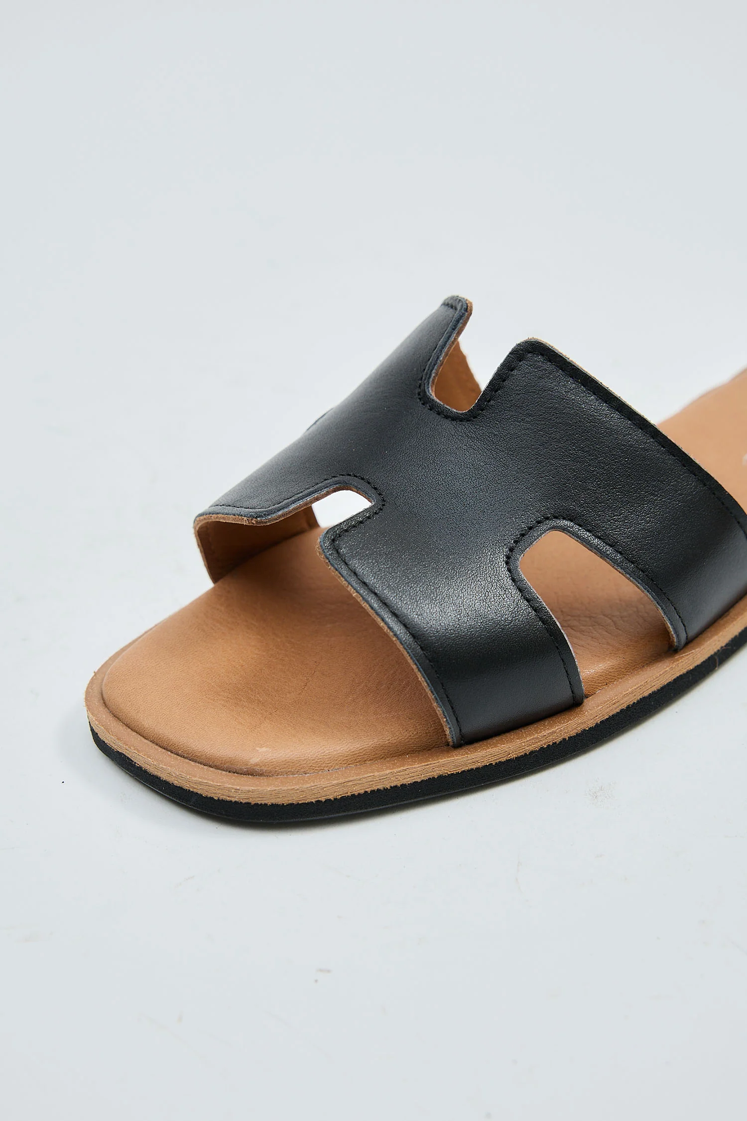 Orani Black - Image 3