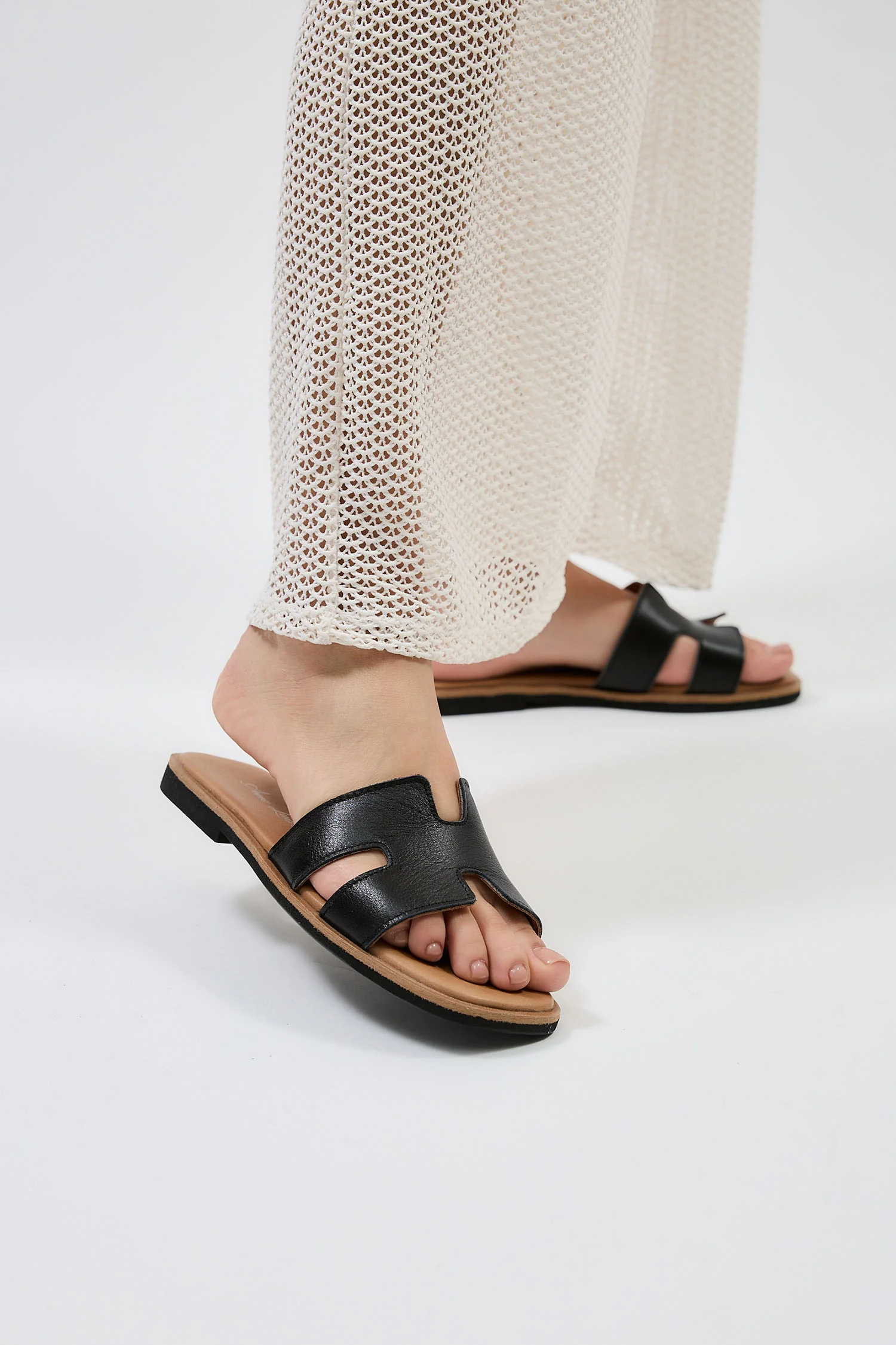 Orani Black - Image 6