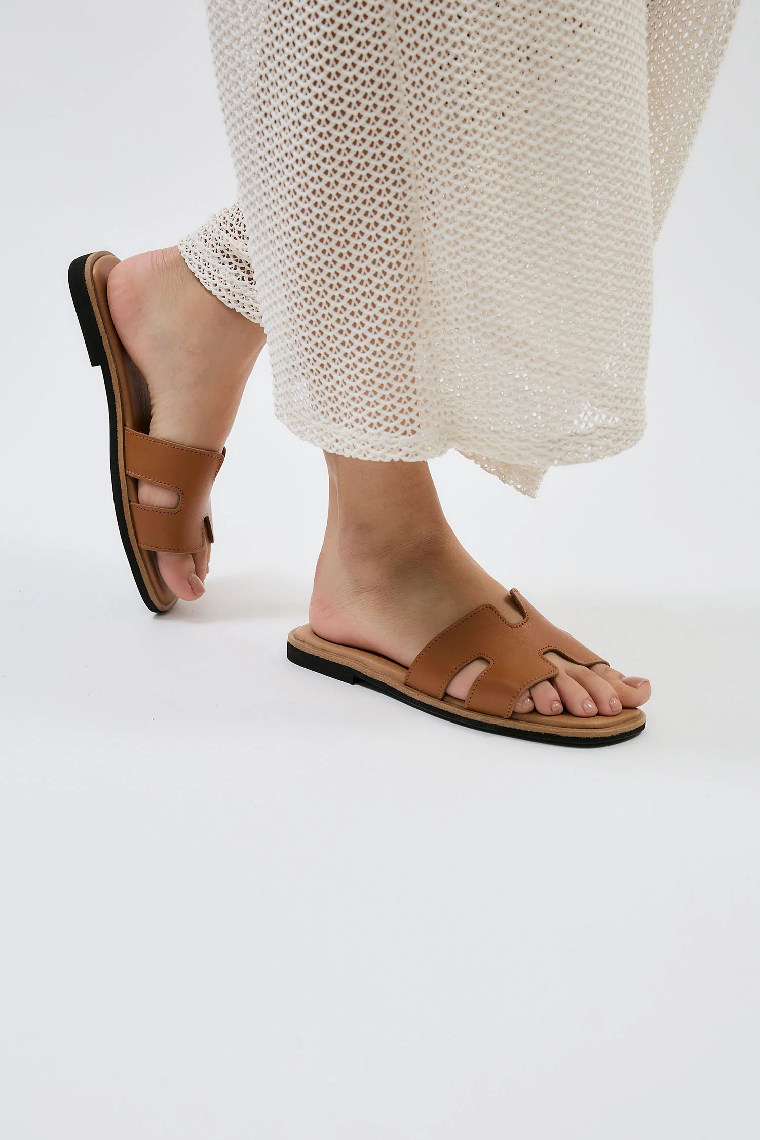 Orani Brown - Image 4