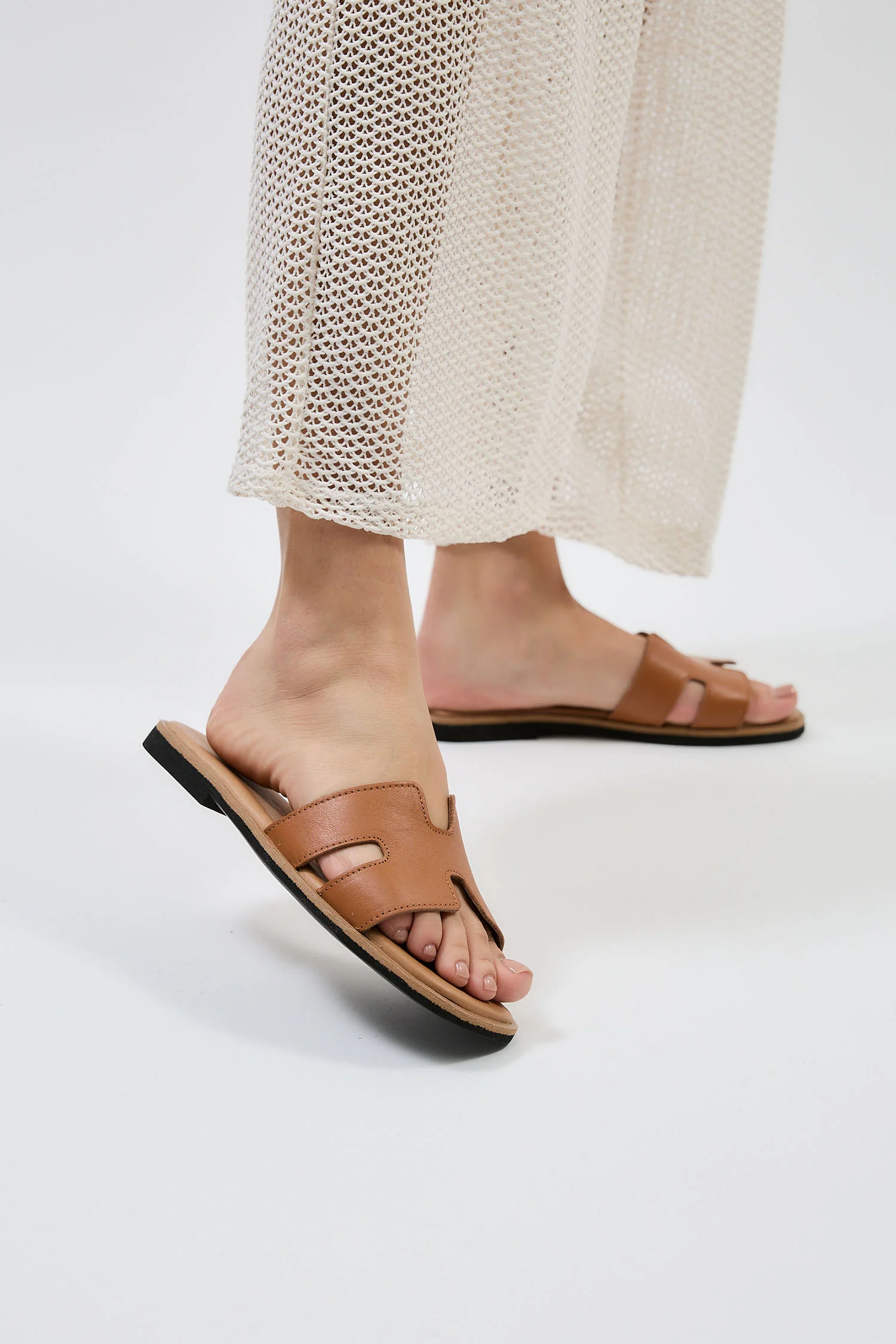 Orani Brown - Image 6