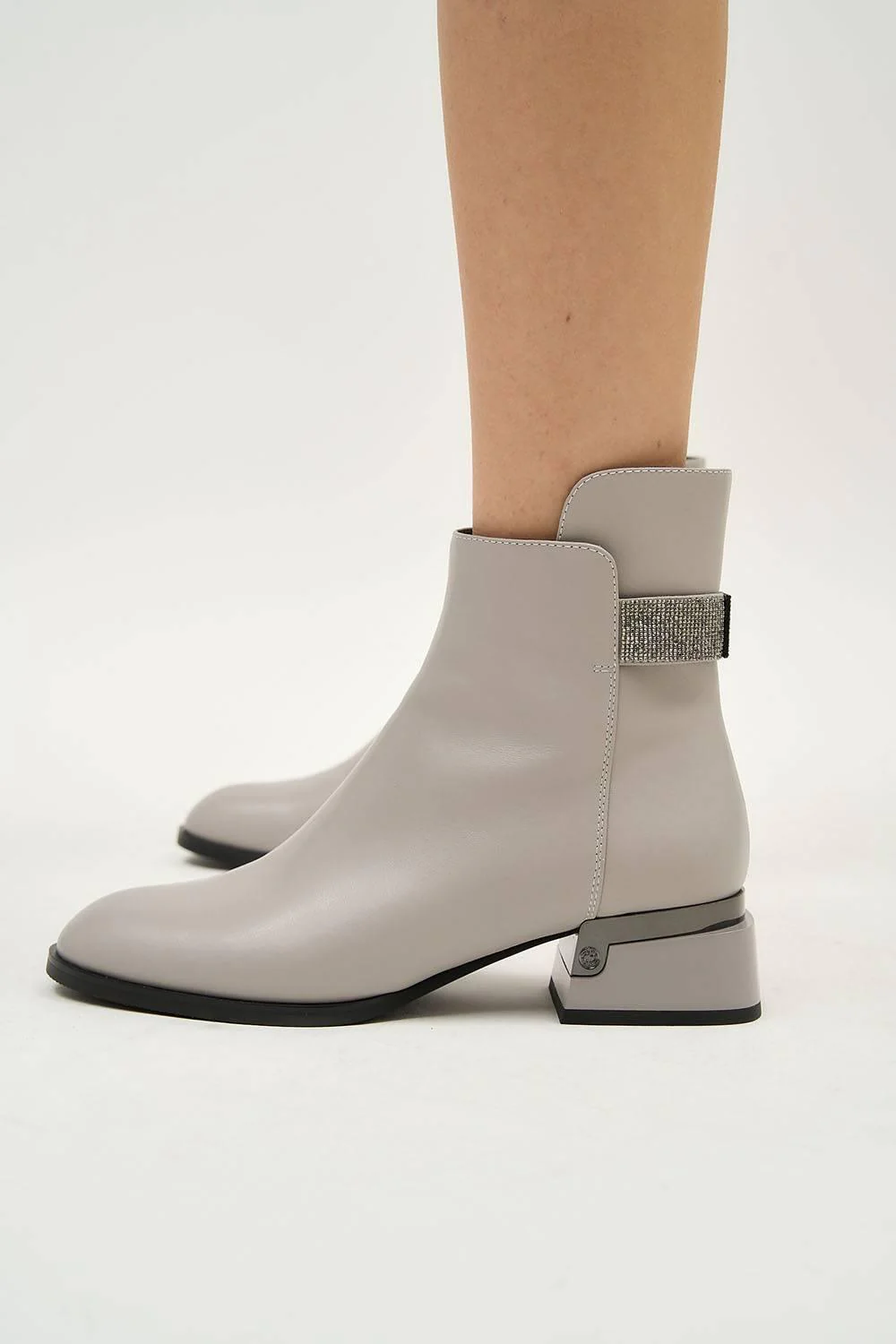 Oread Grey - Image 7