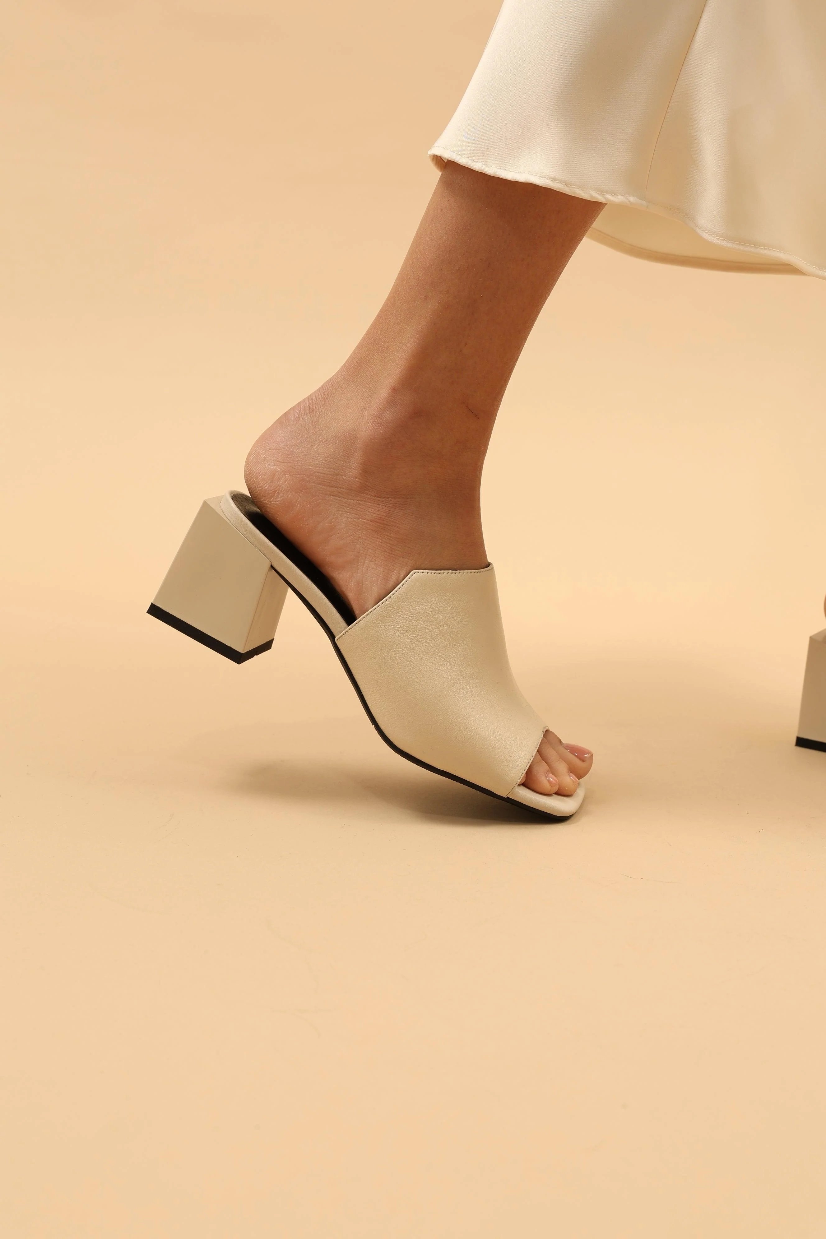Paloma Milk - Image 4