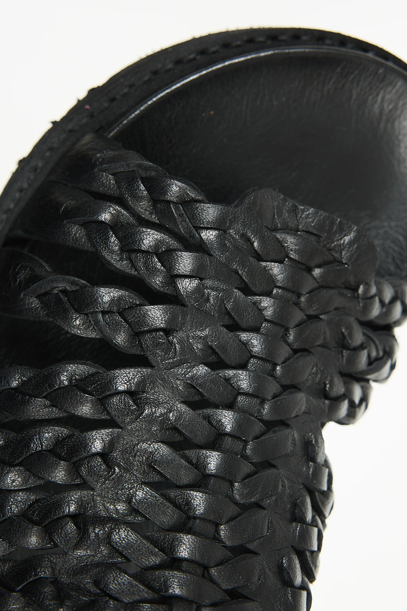 Petra Black - Image 6