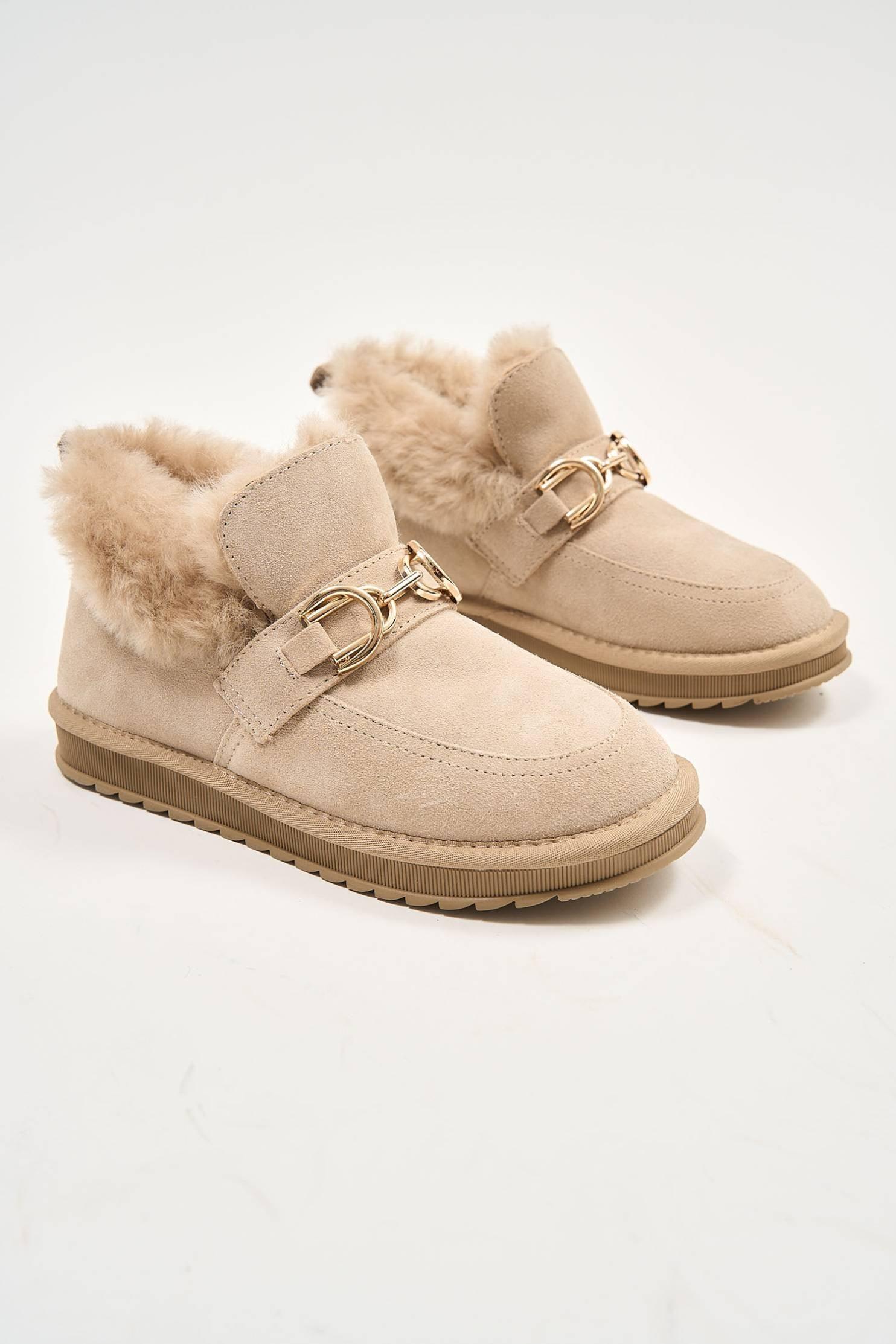 Puff Buckle Beige - Image 11