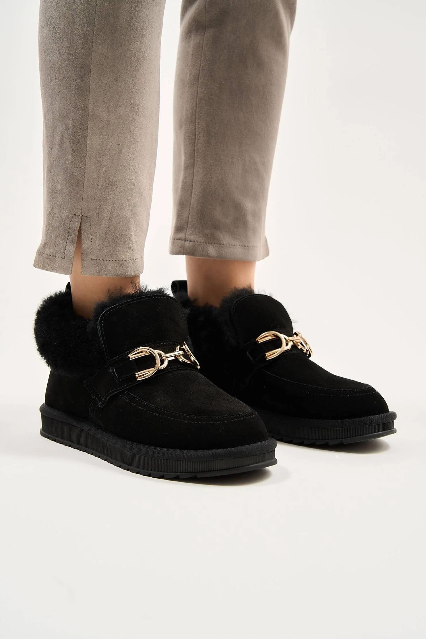 Puff Buckle Black - Image 3