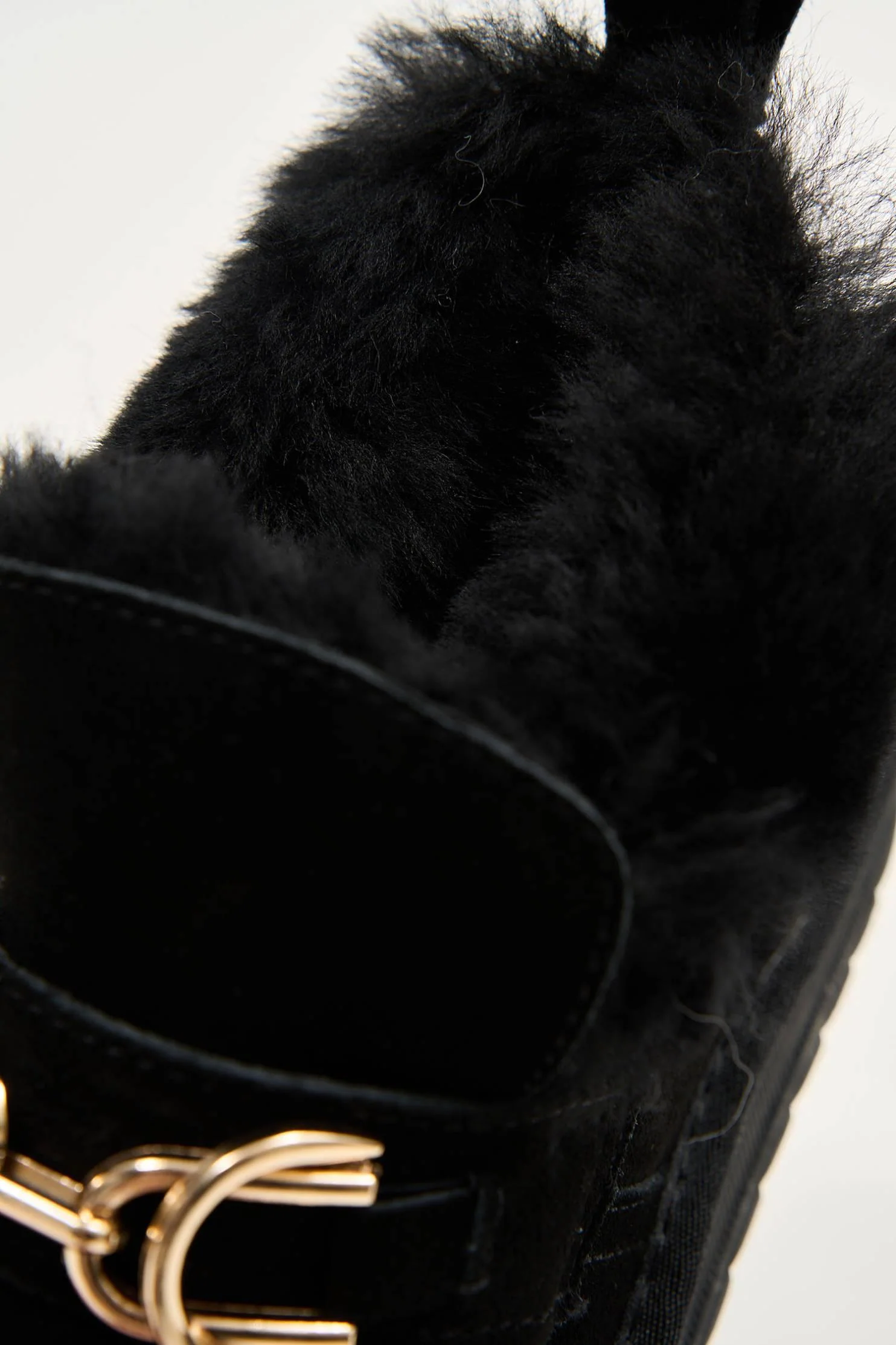 Puff Buckle Black - Image 9