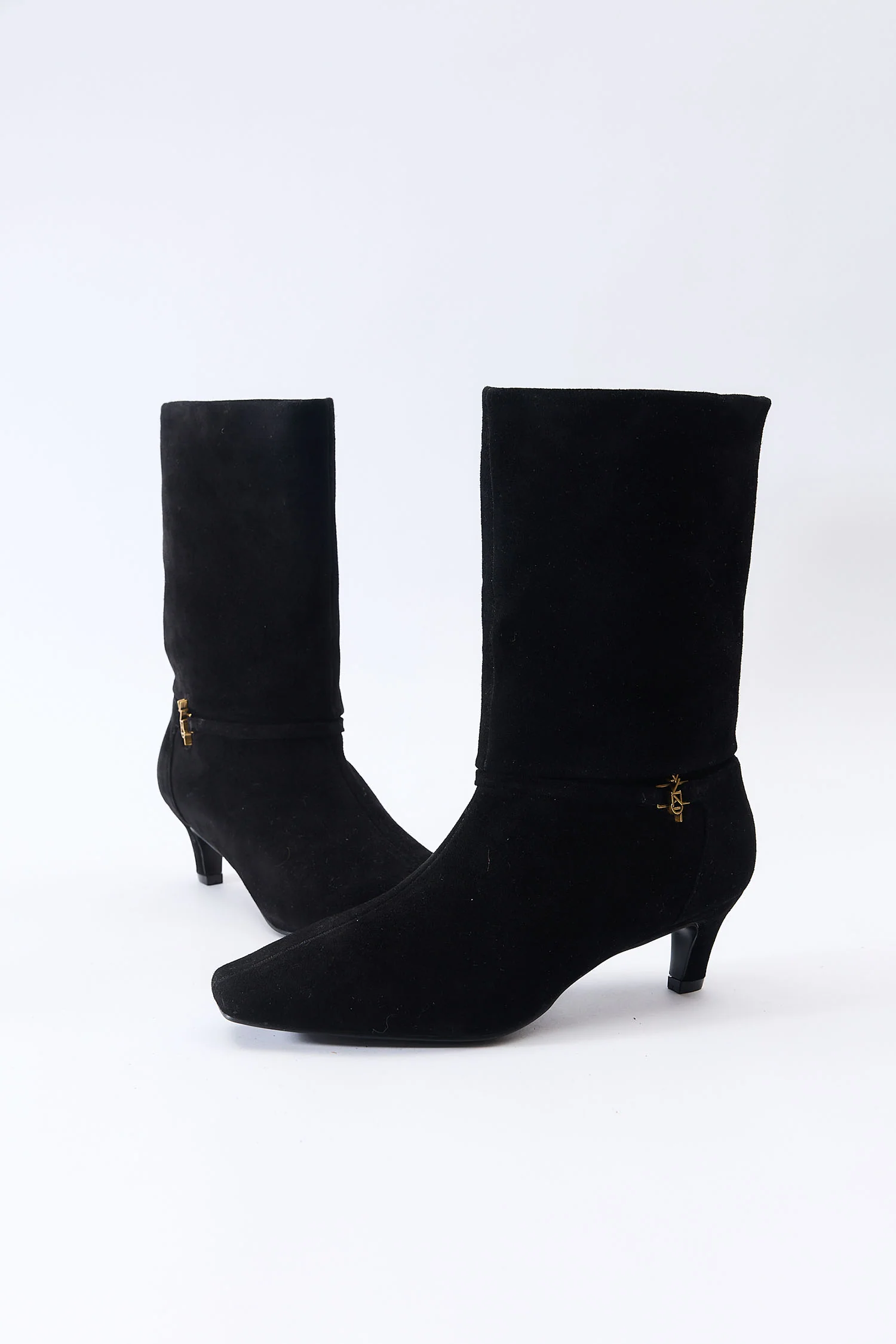 Ramaris Black - Image 3