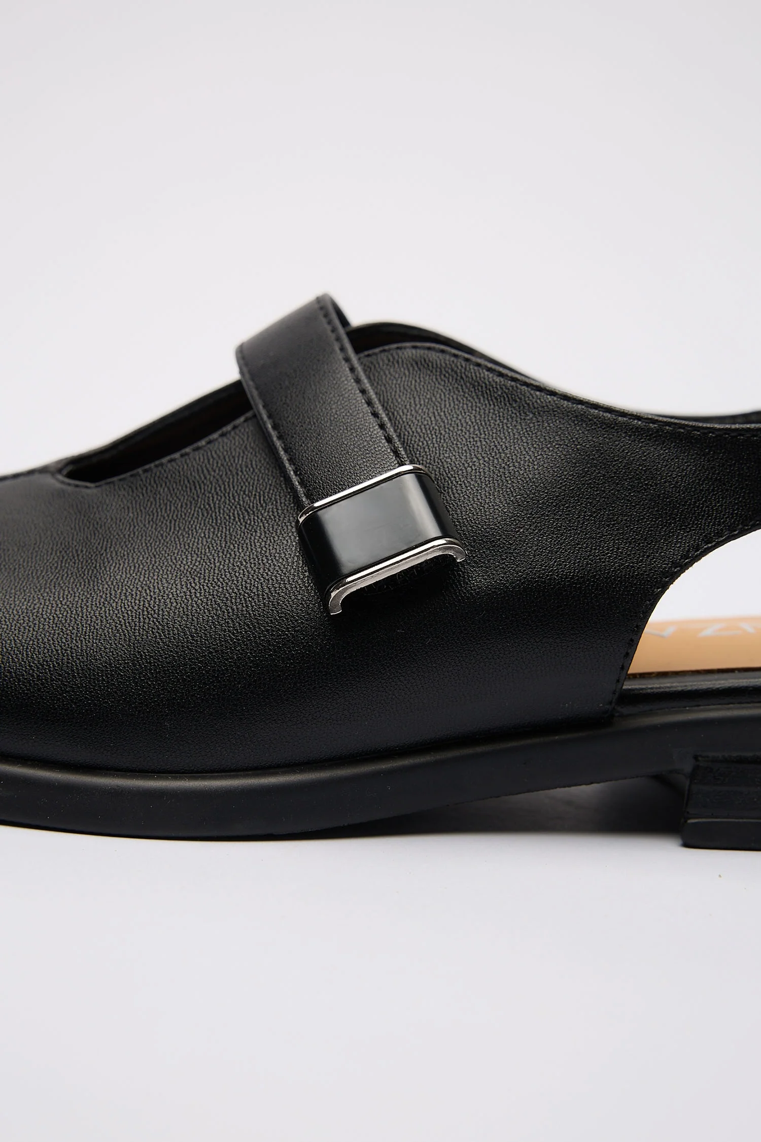 Ramsi Black - Image 4