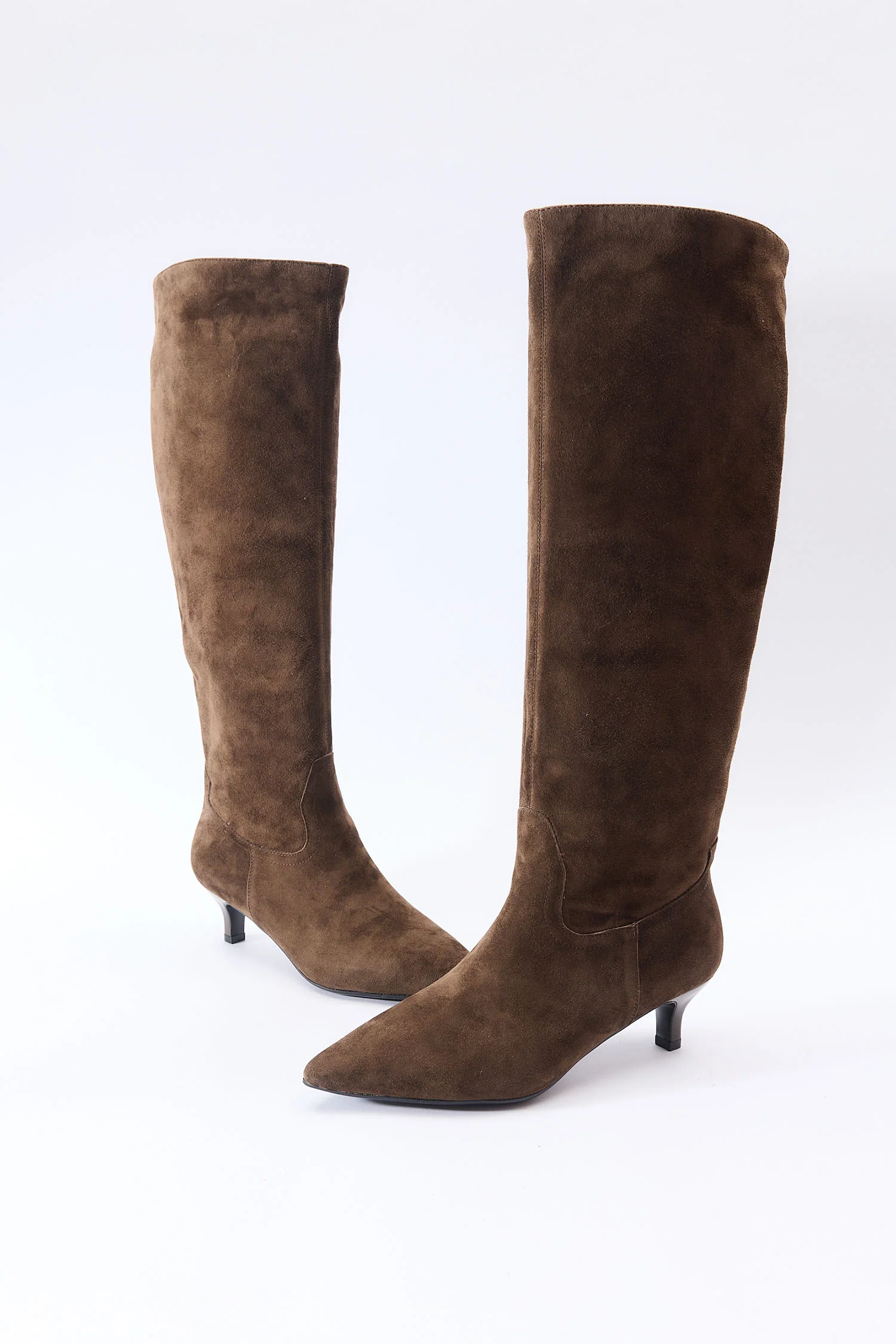 Rasile Brown - Image 3