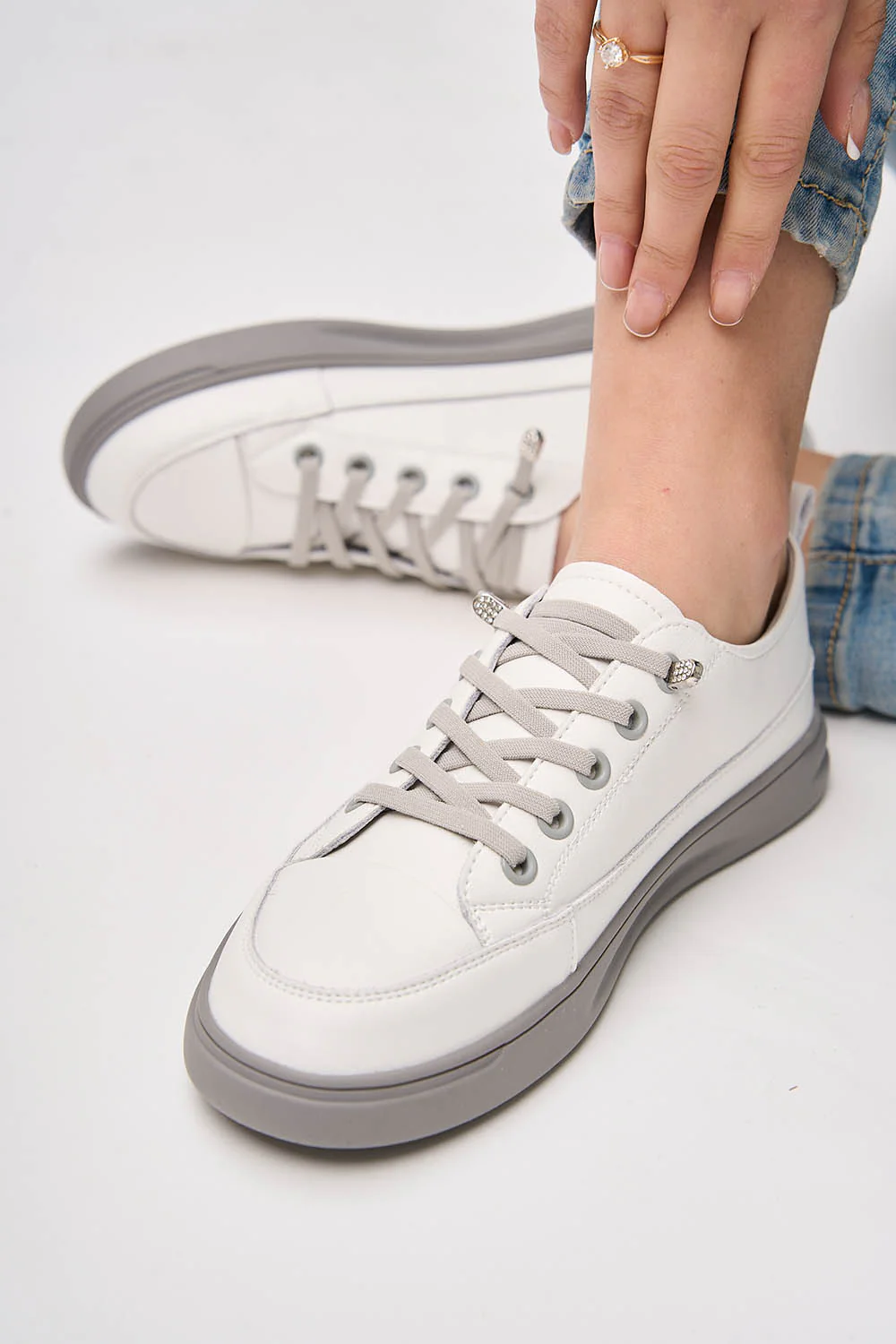 Rocco White - Image 11