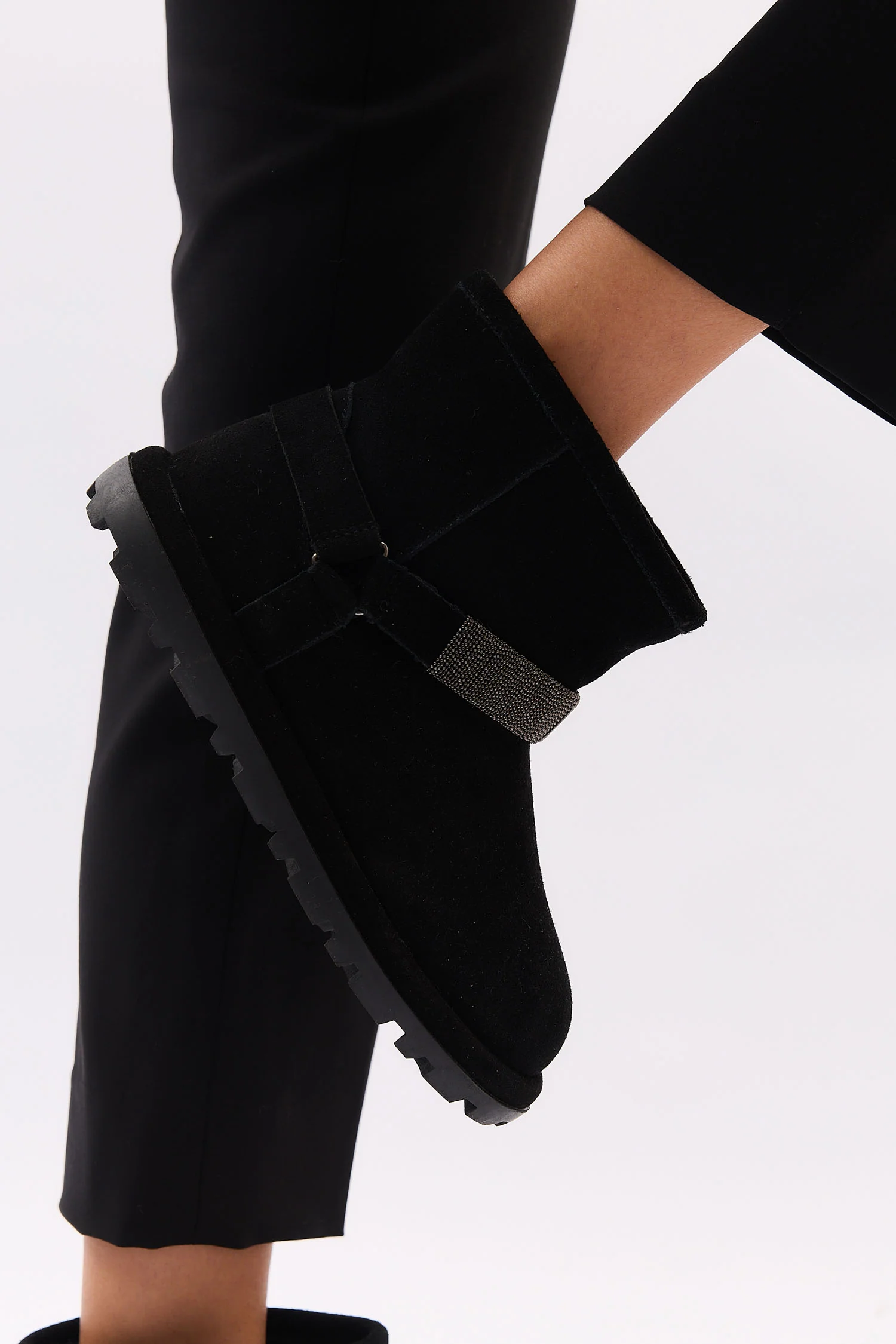 Rowelle Black - Image 7