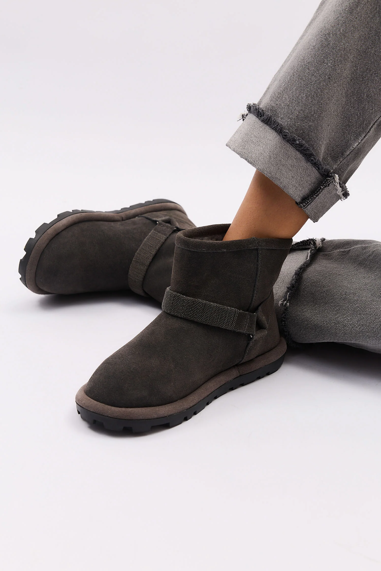 Rowelle Grey