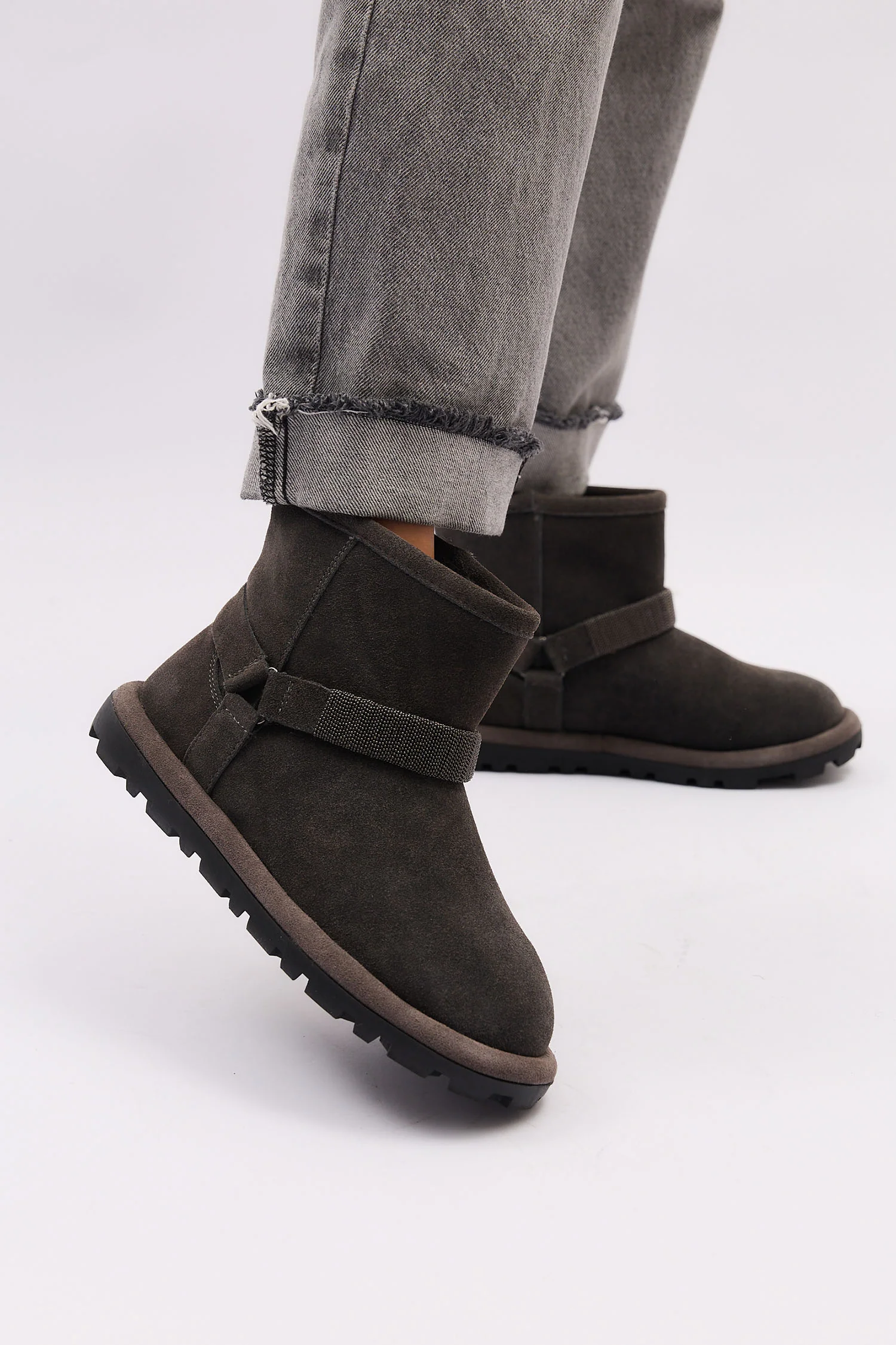 Rowelle Grey - Image 7