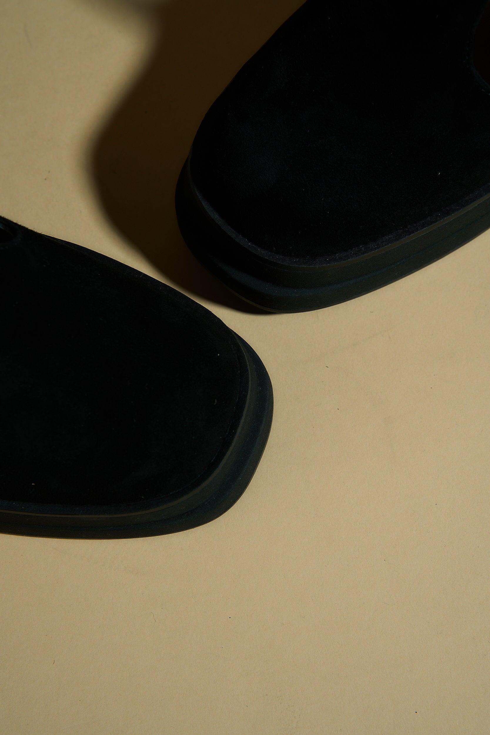 Shirley Suede - Image 15