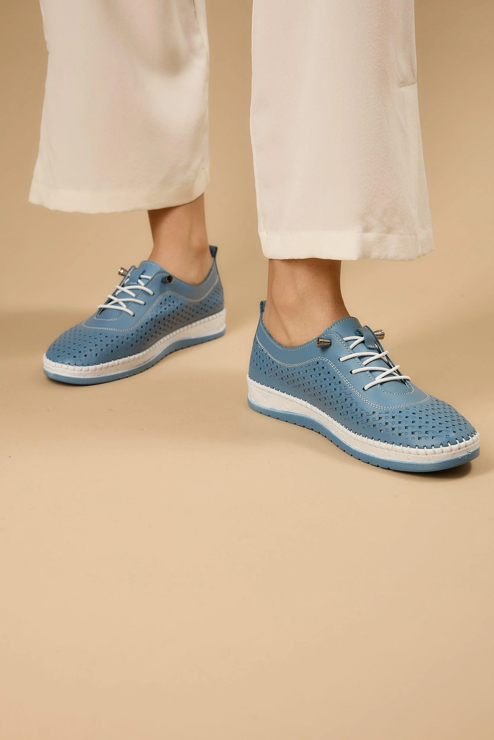 Shoella Blue - Image 6