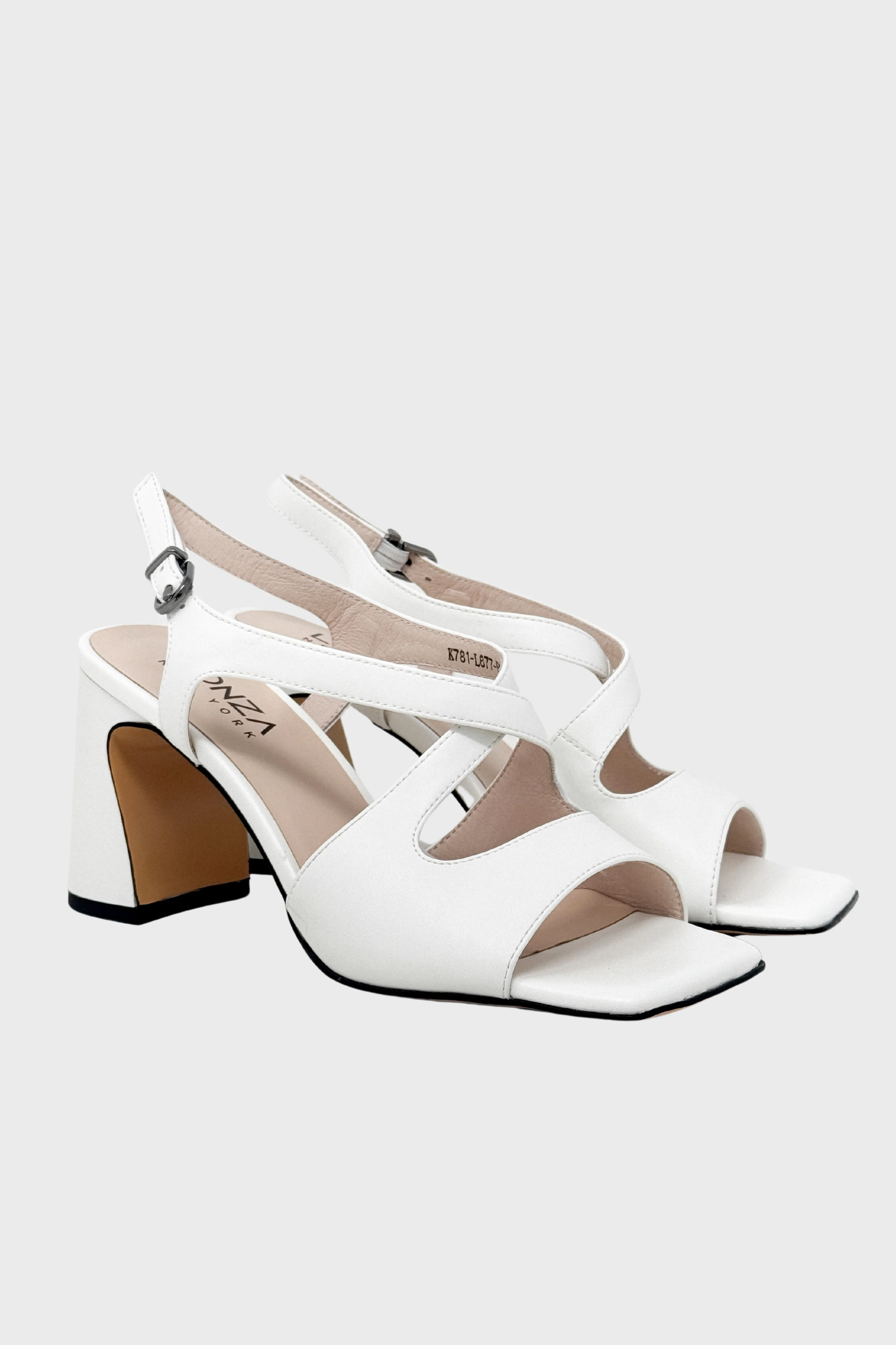 Silvia White - Image 6