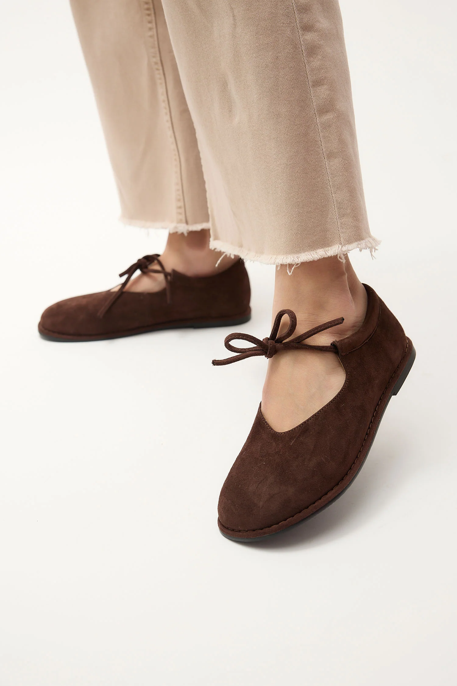 Sogra Brown - Image 9